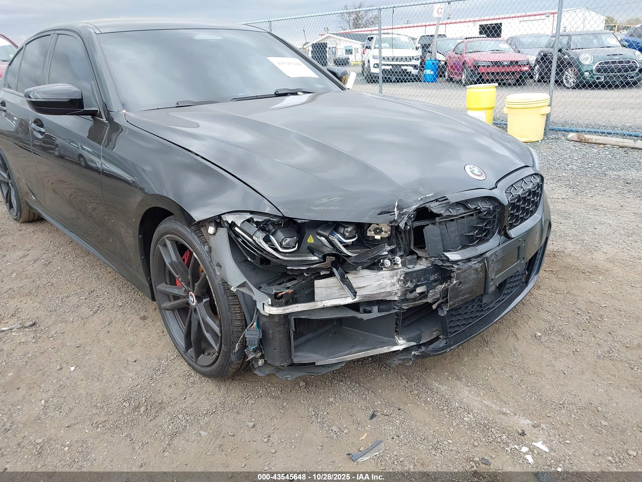 BMW 3 image 6