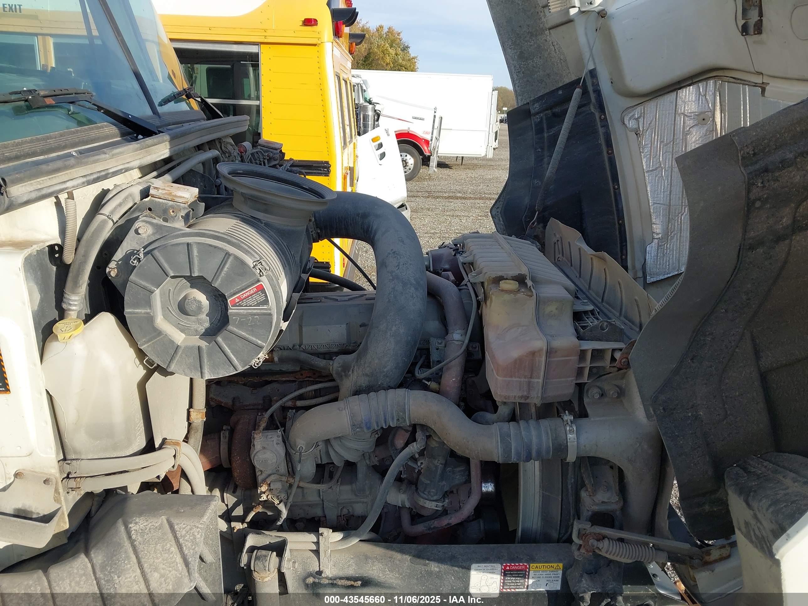 MACK 600 image 10