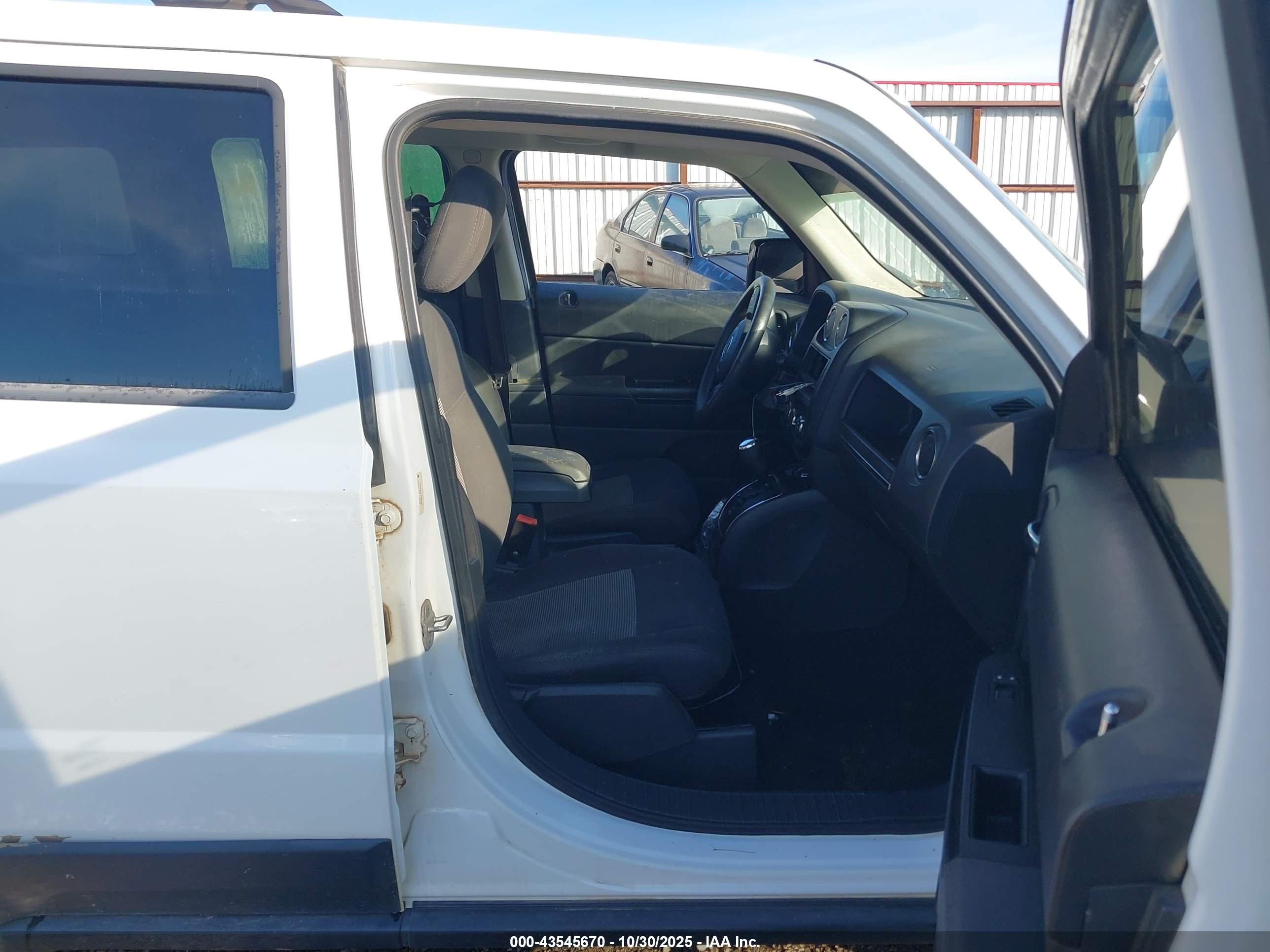 JEEP PATRIOT image 5