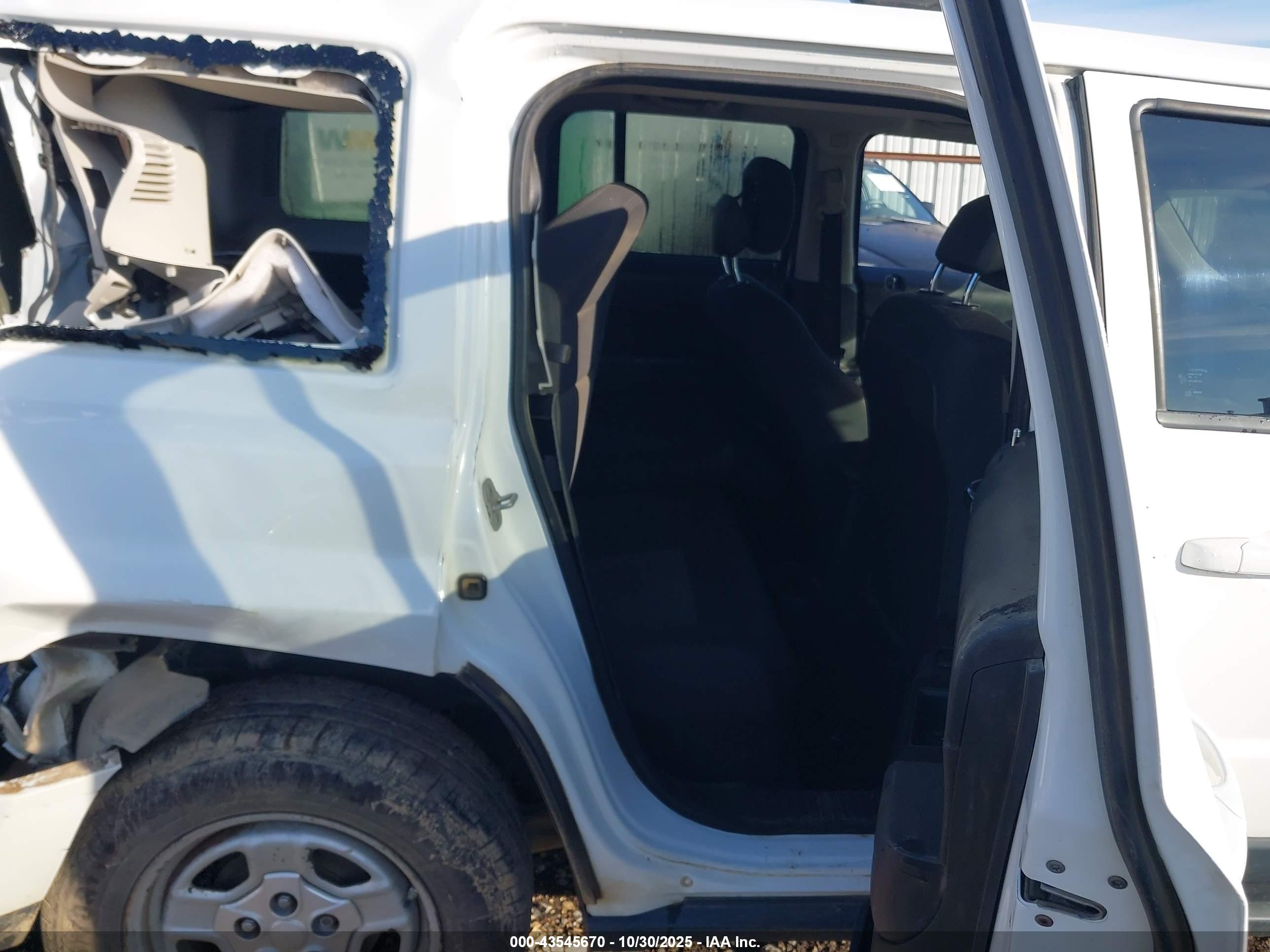 JEEP PATRIOT image 8