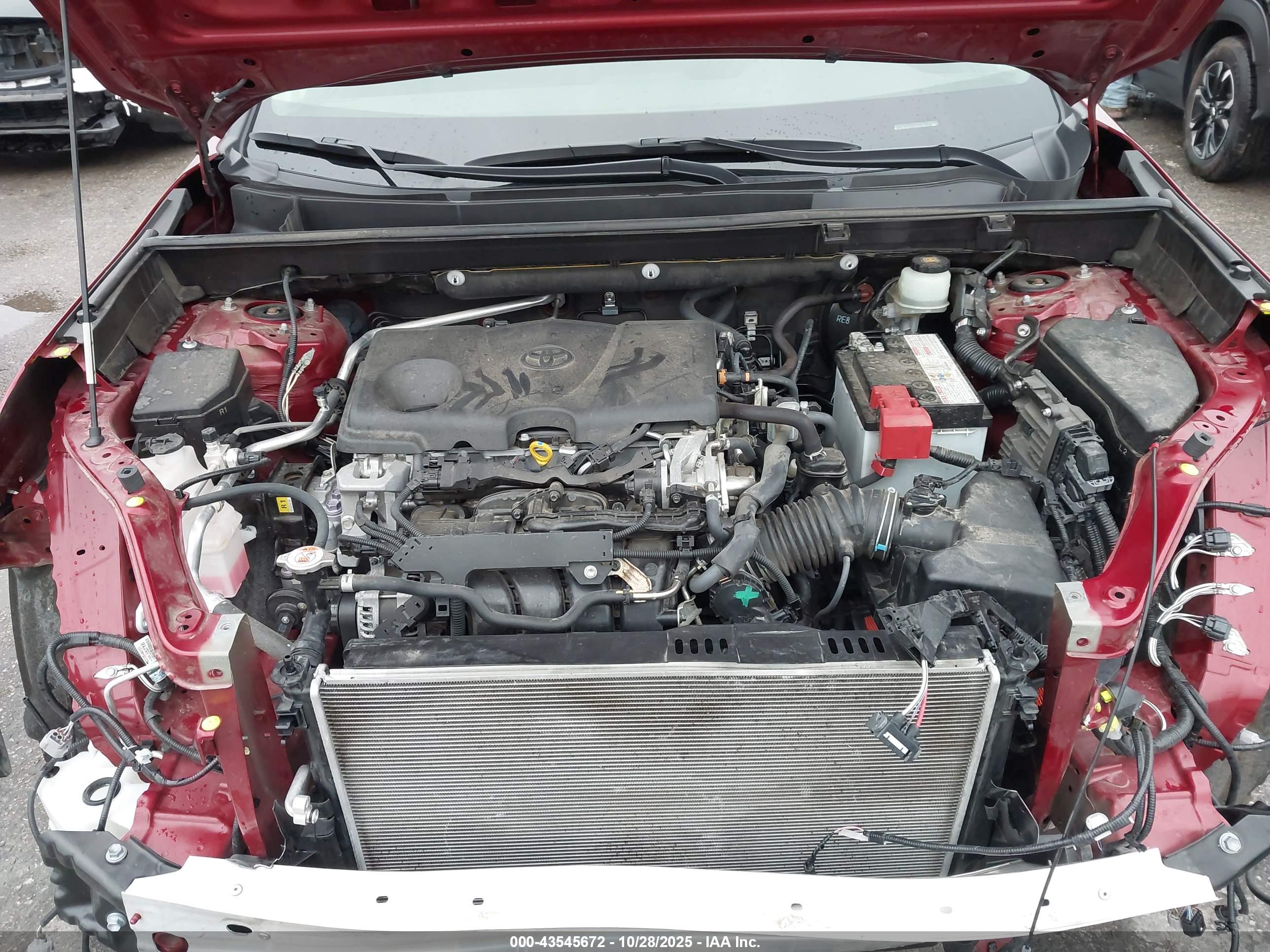 TOYOTA RAV4 image 10