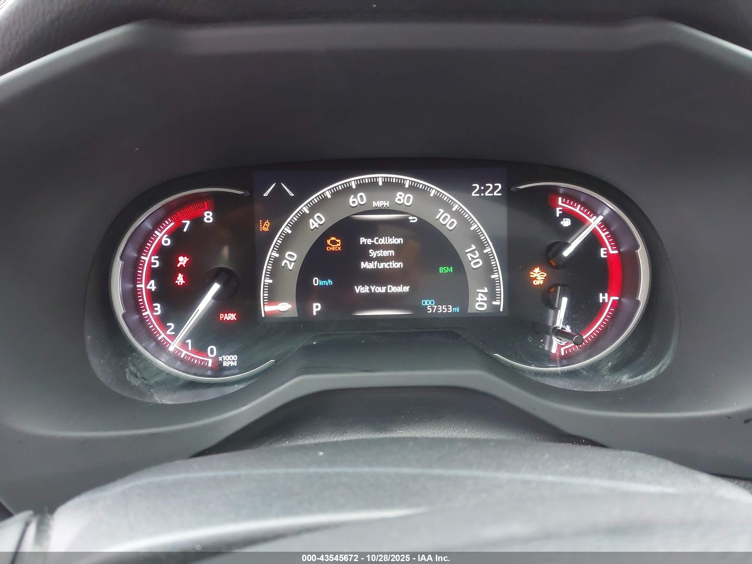 TOYOTA RAV4 image 7