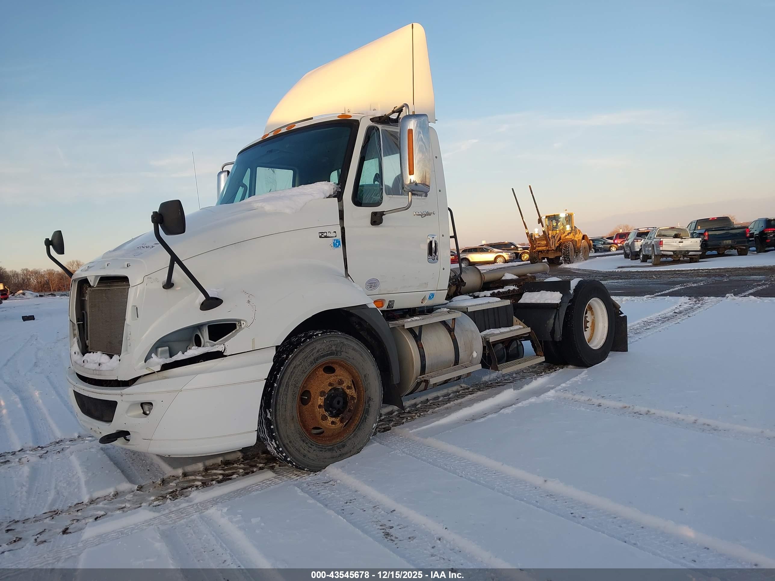INTERNATIONAL PROSTAR image 2