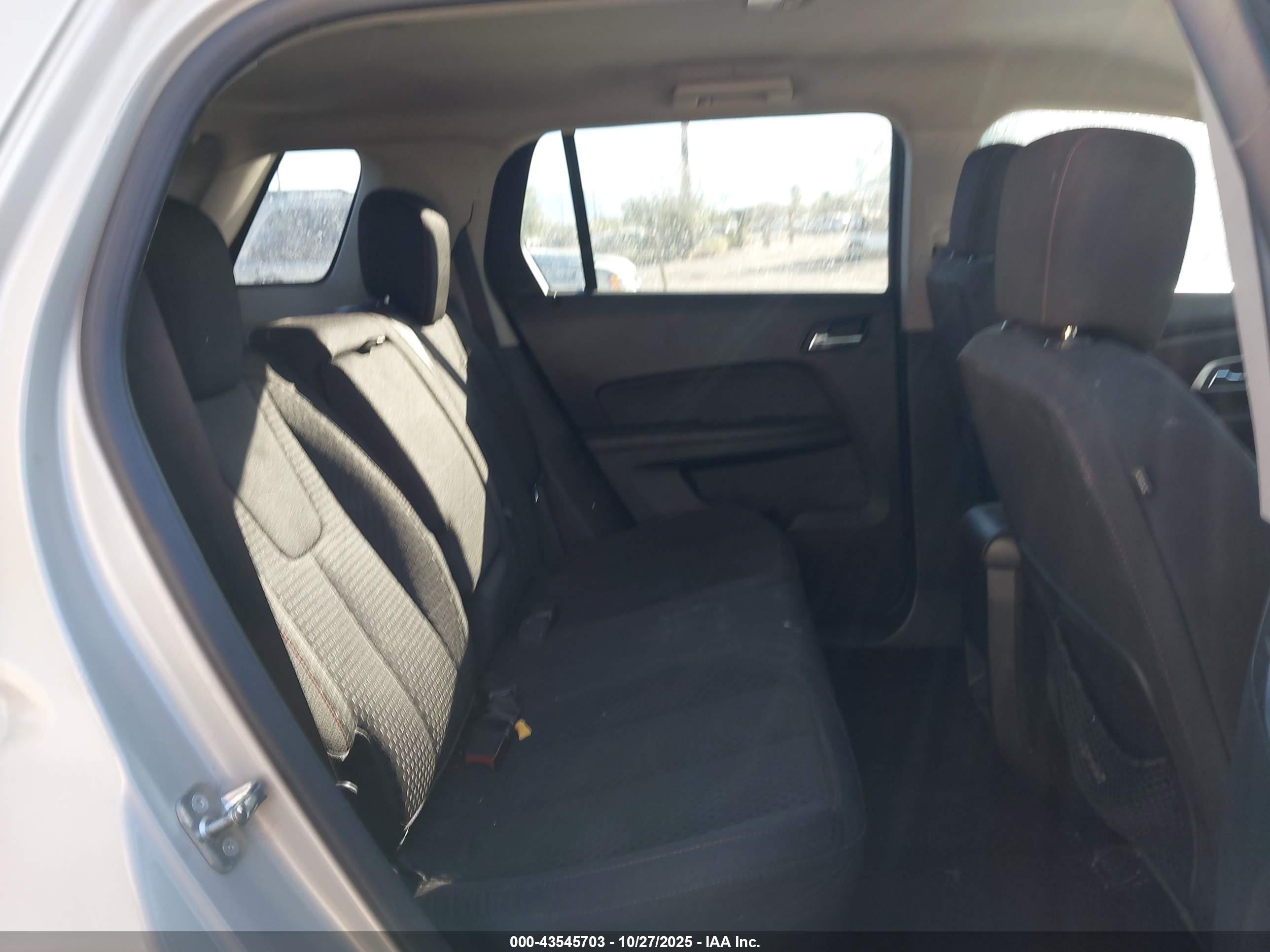 GMC TERRAIN image 8