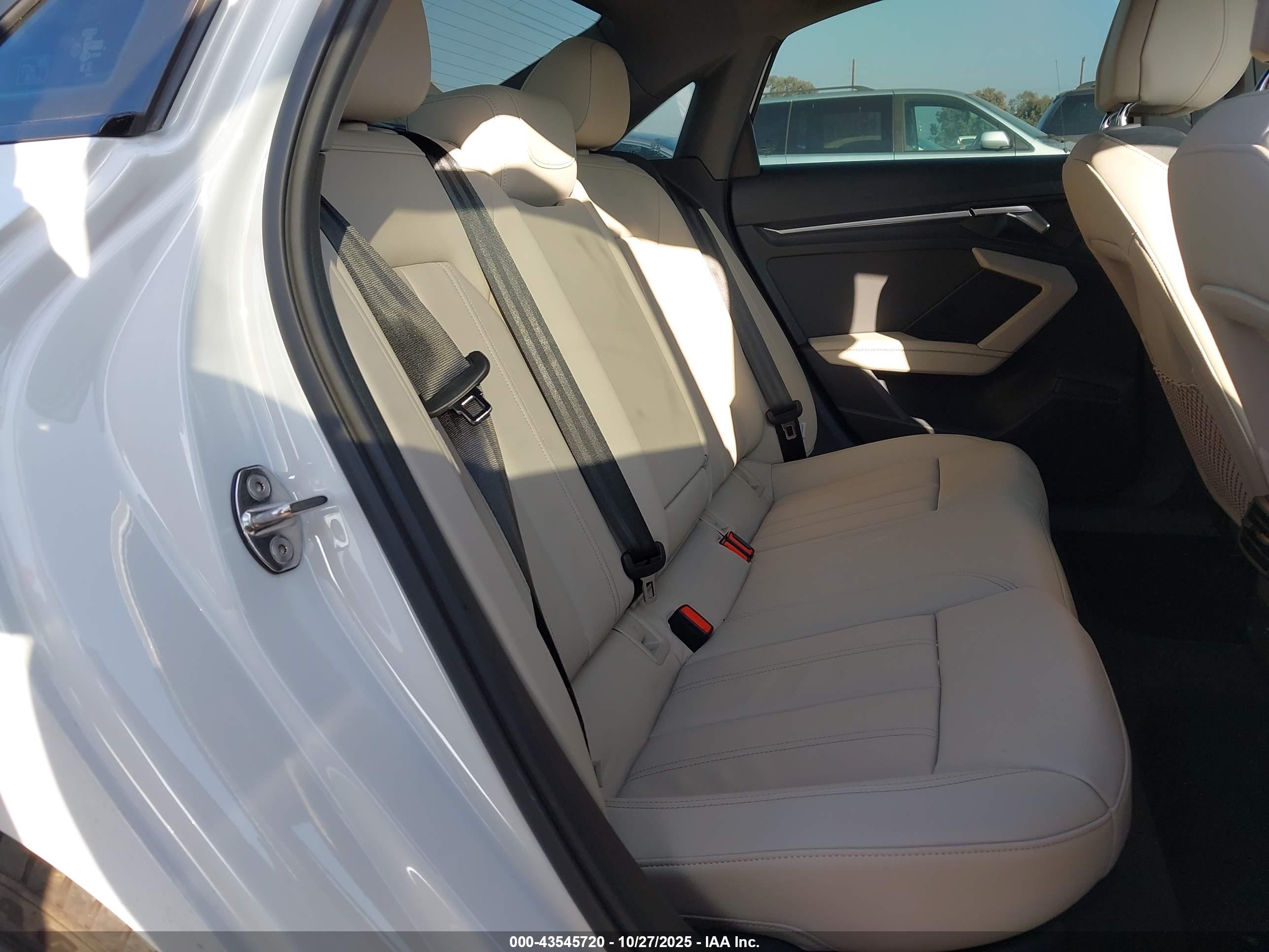 AUDI A3 image 8