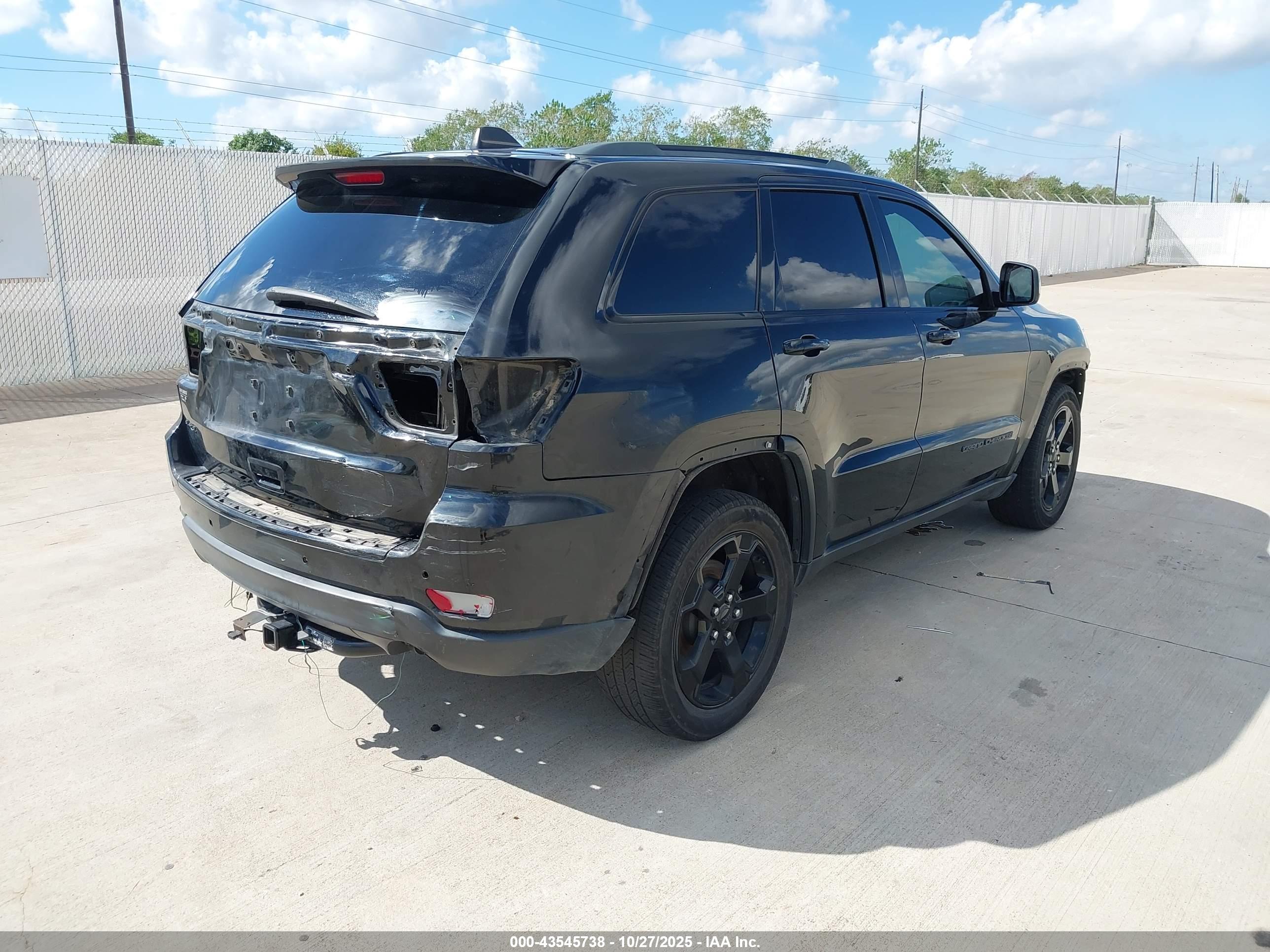 JEEP GRAND image 4