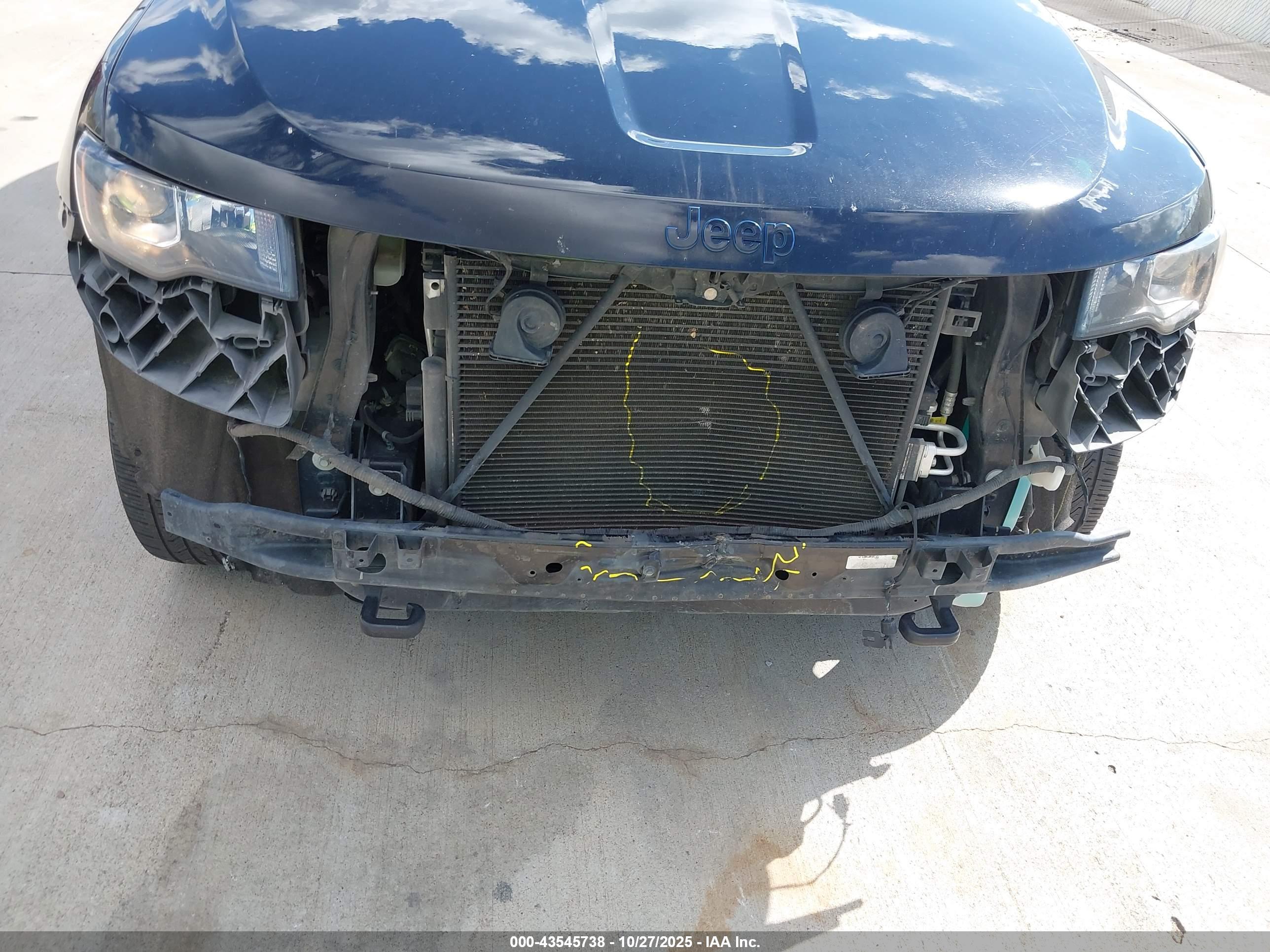 JEEP GRAND image 6