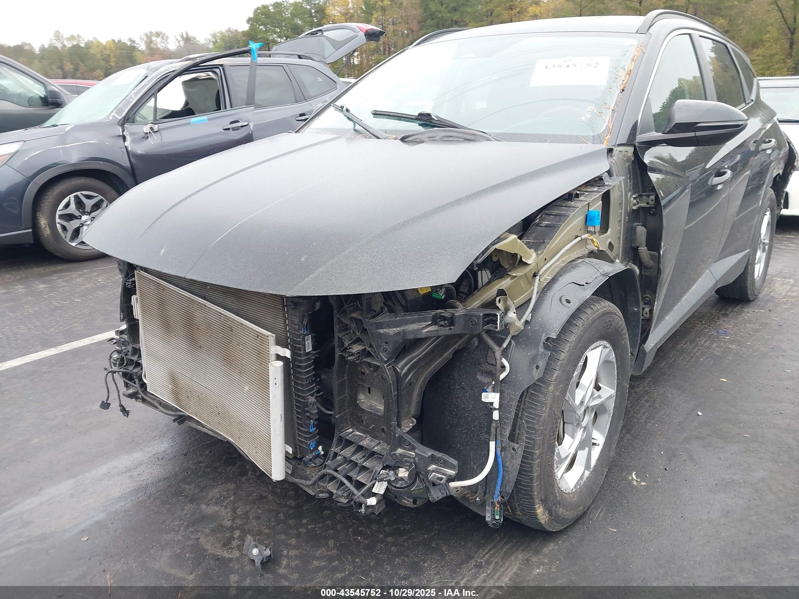 HYUNDAI TUCSON image 6