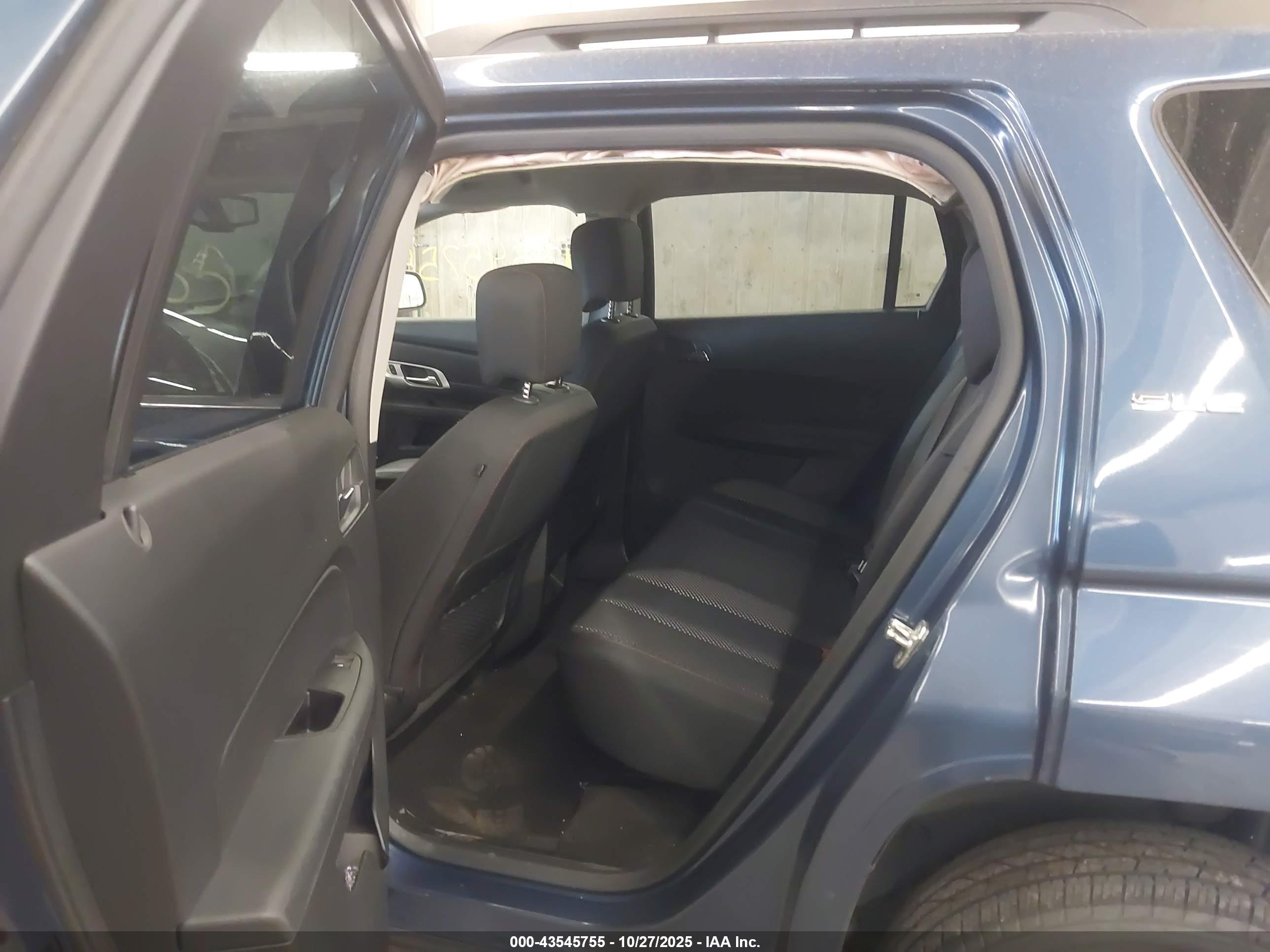GMC TERRAIN image 8