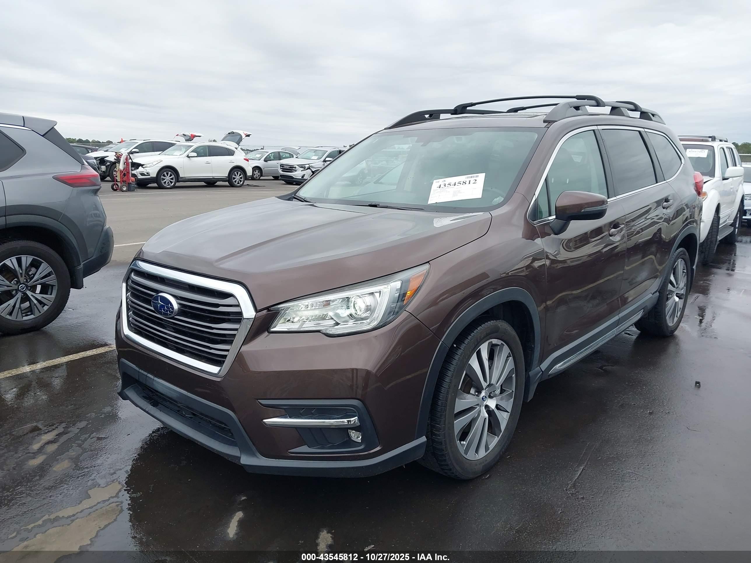 SUBARU ASCENT image 2
