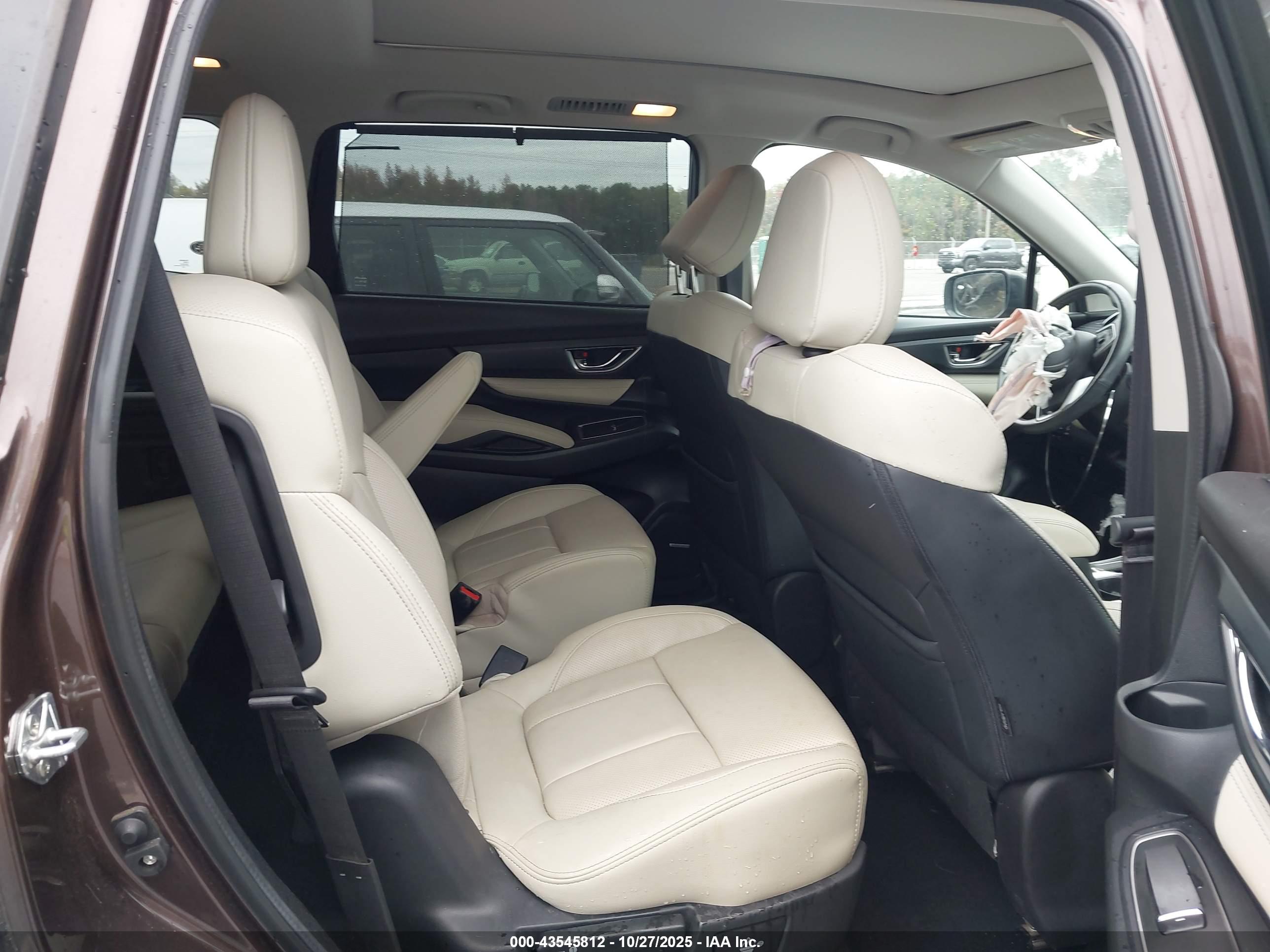 SUBARU ASCENT image 8