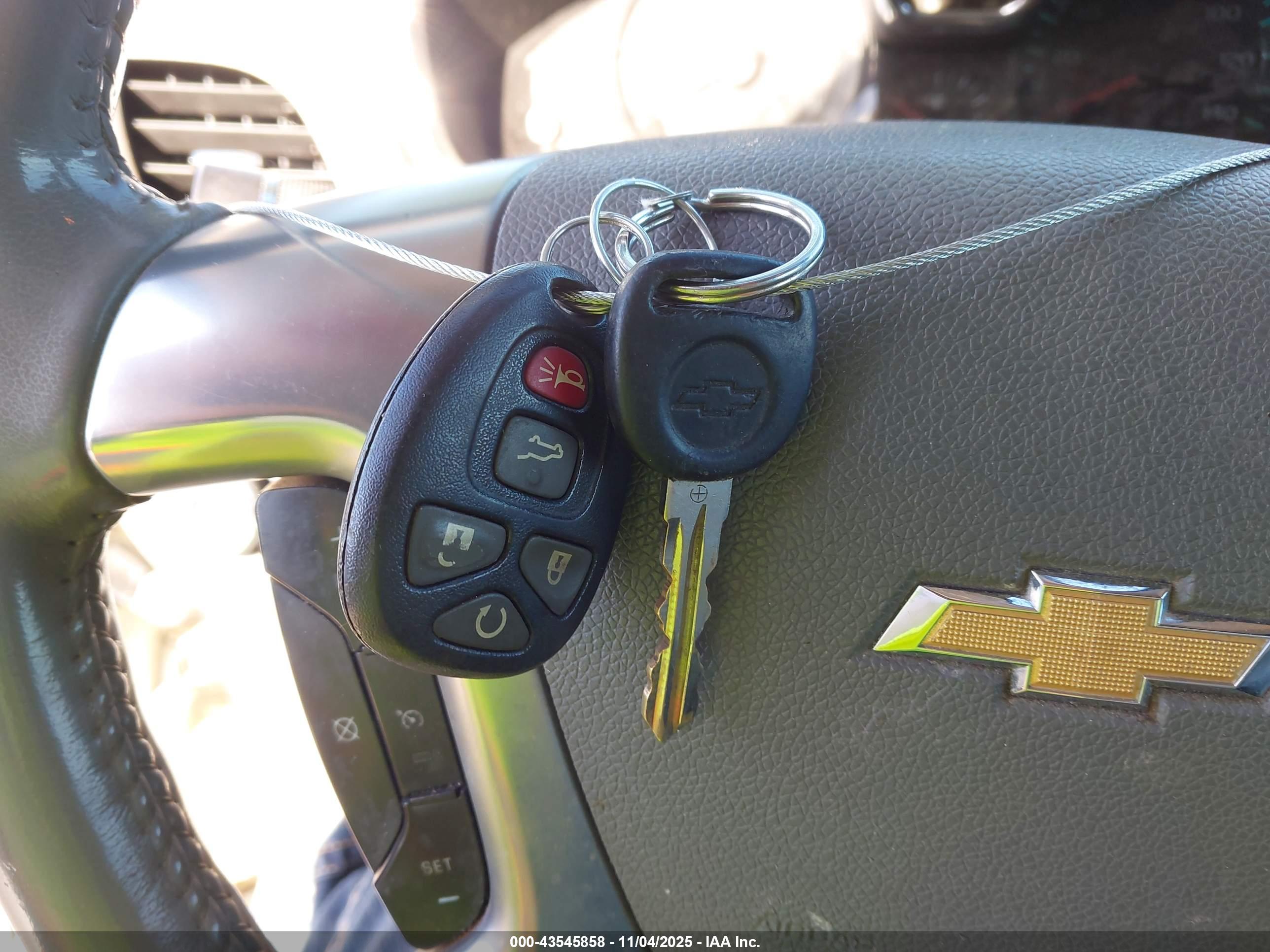 CHEVROLET TRAVERSE image 11