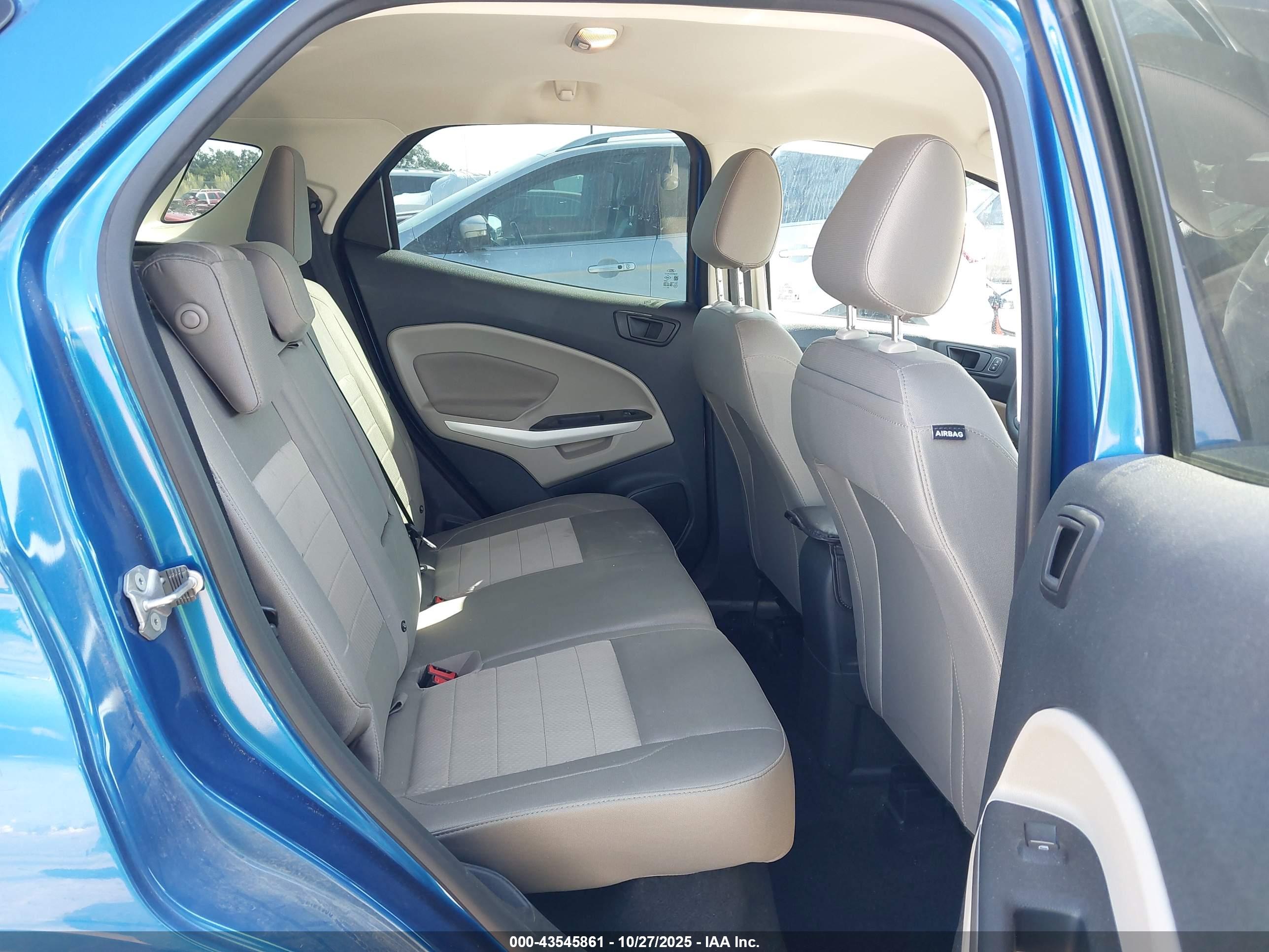 FORD ECOSPORT image 8