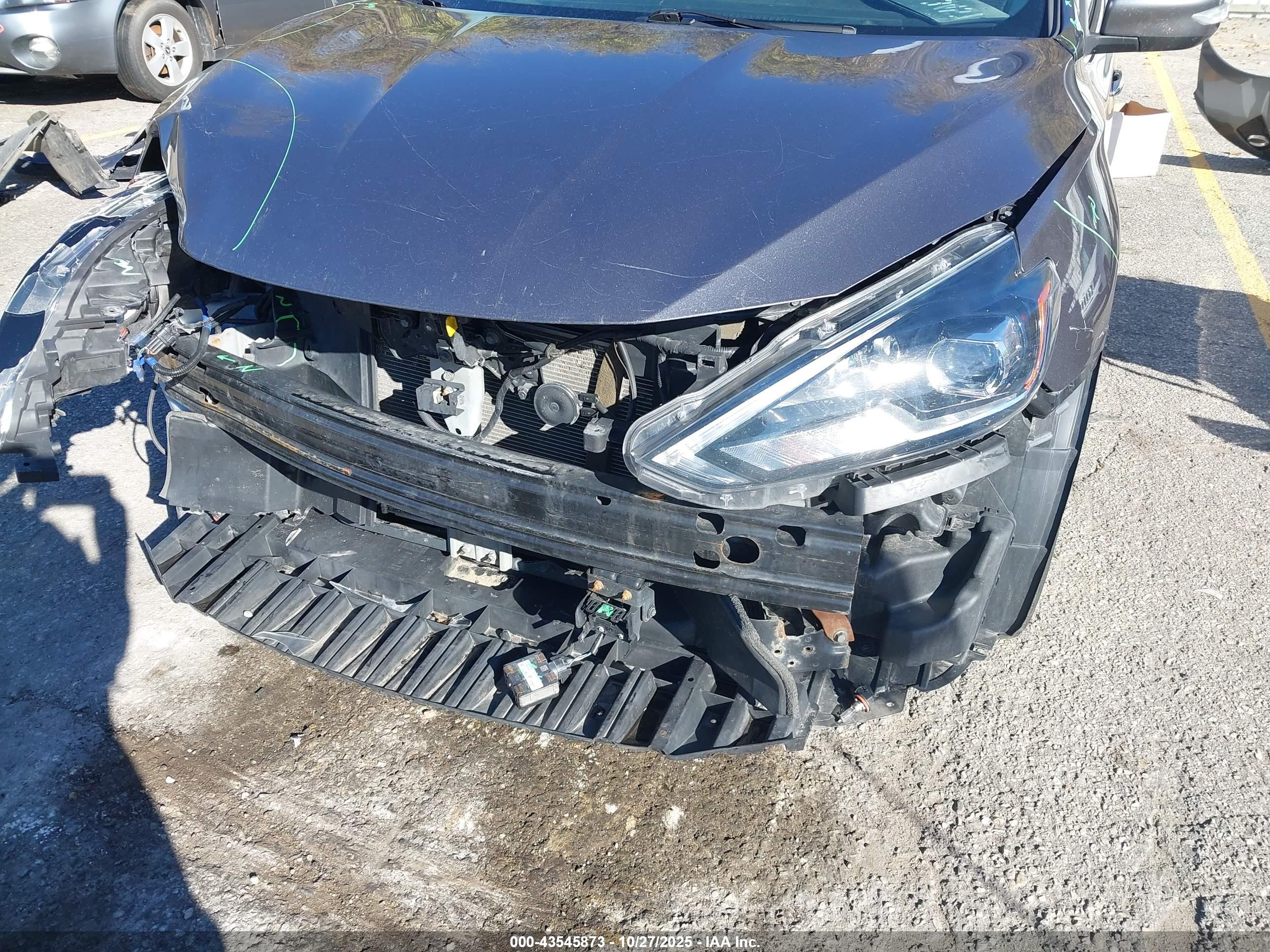 NISSAN SENTRA image 6