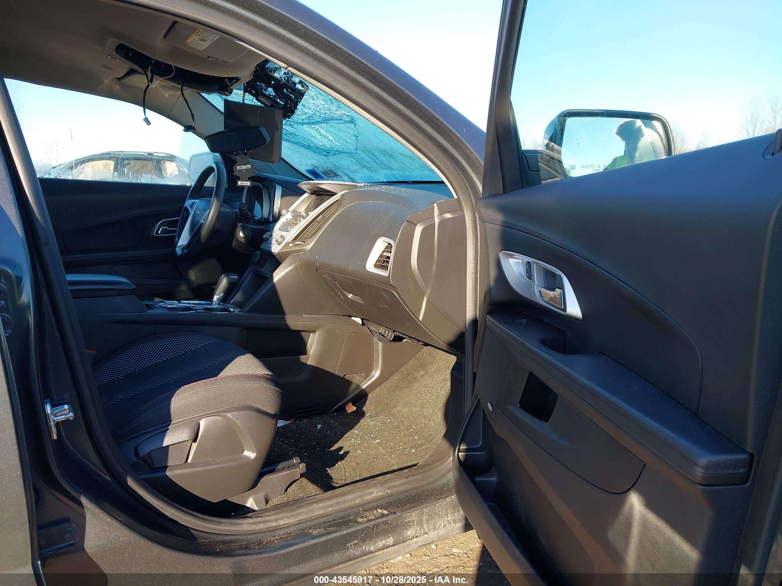 CHEVROLET EQUINOX image 5