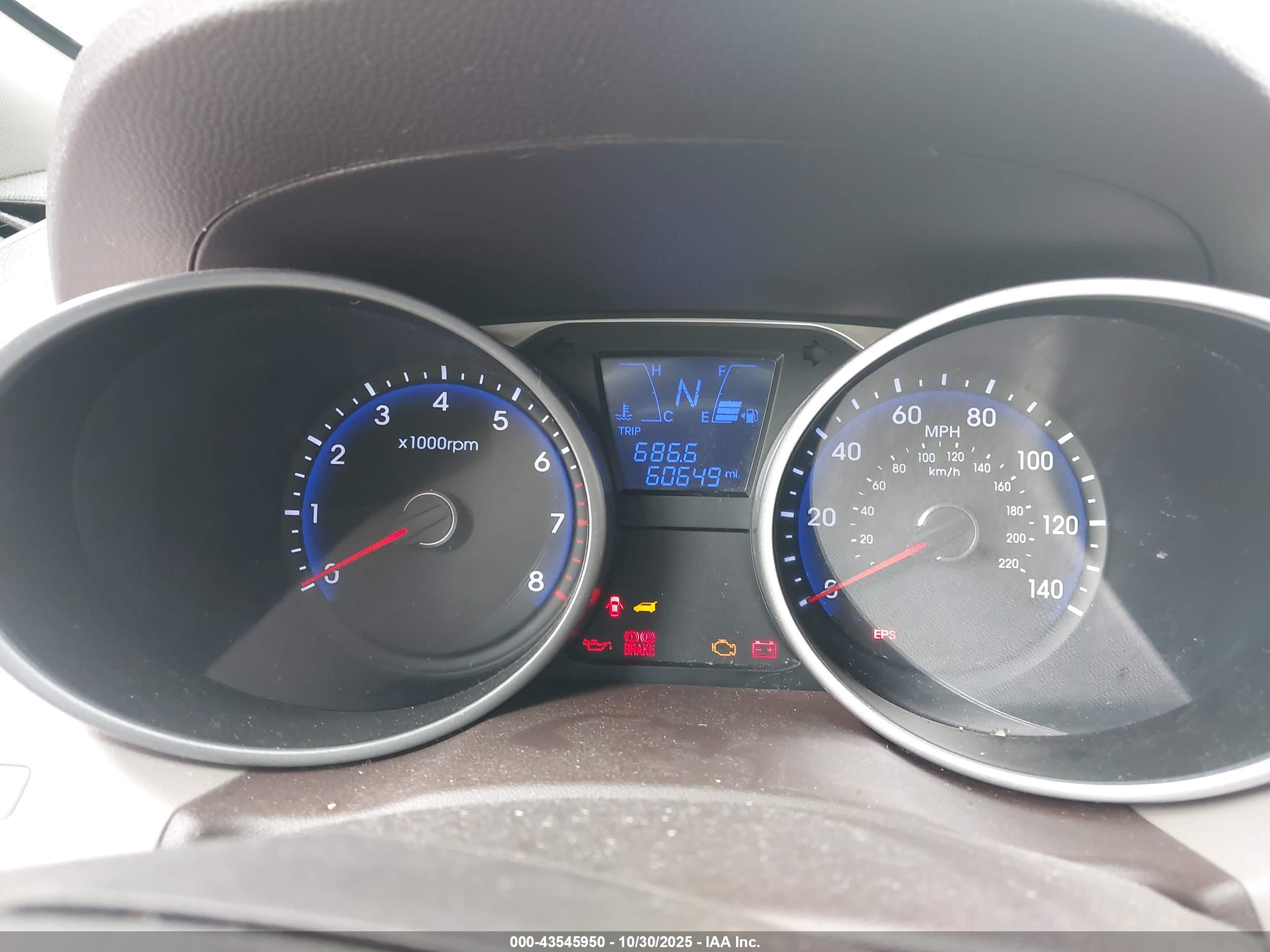 HYUNDAI TUCSON image 7