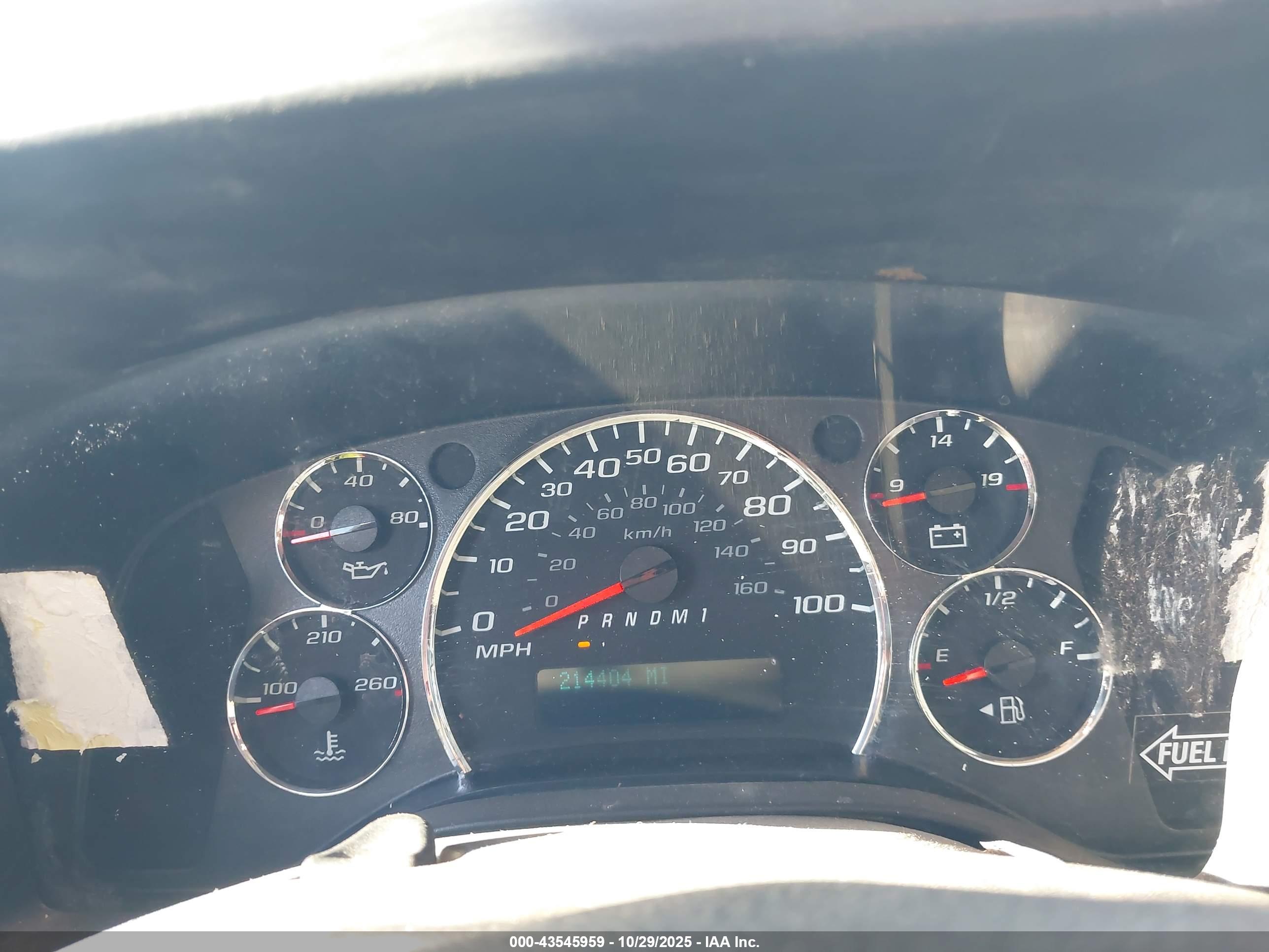 GMC SAVANA image 6