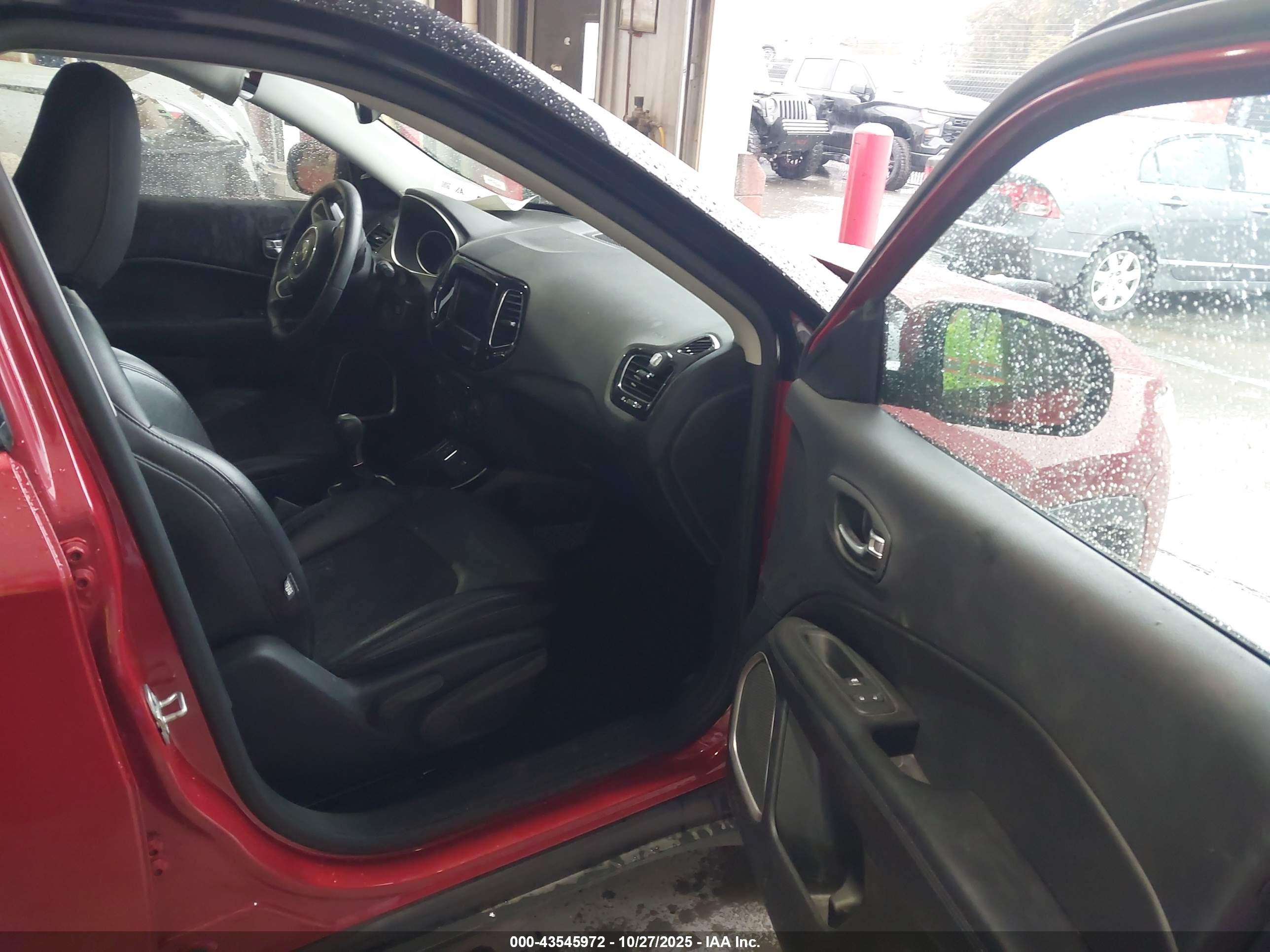 JEEP COMPASS image 5