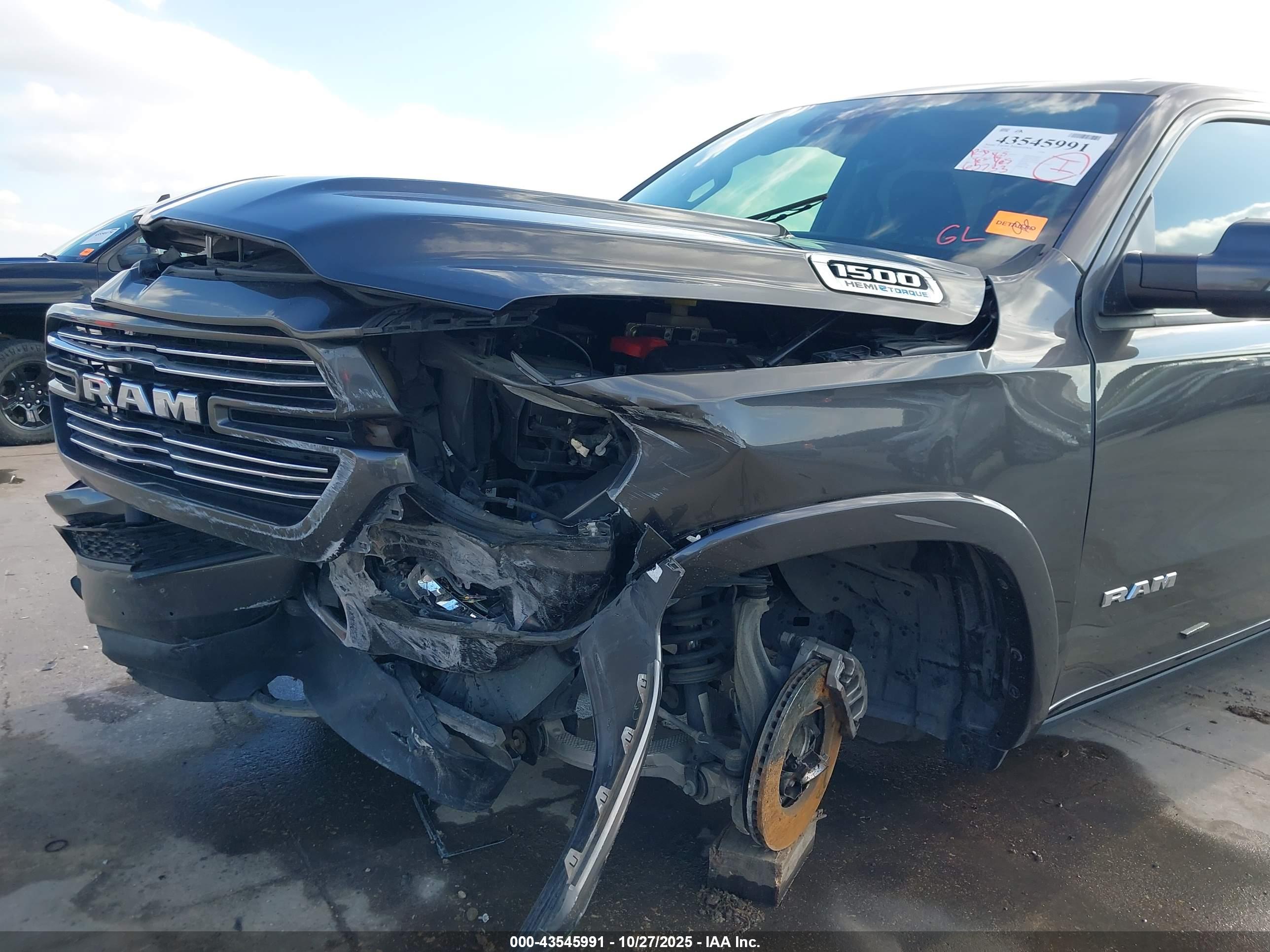 RAM 1500 image 6