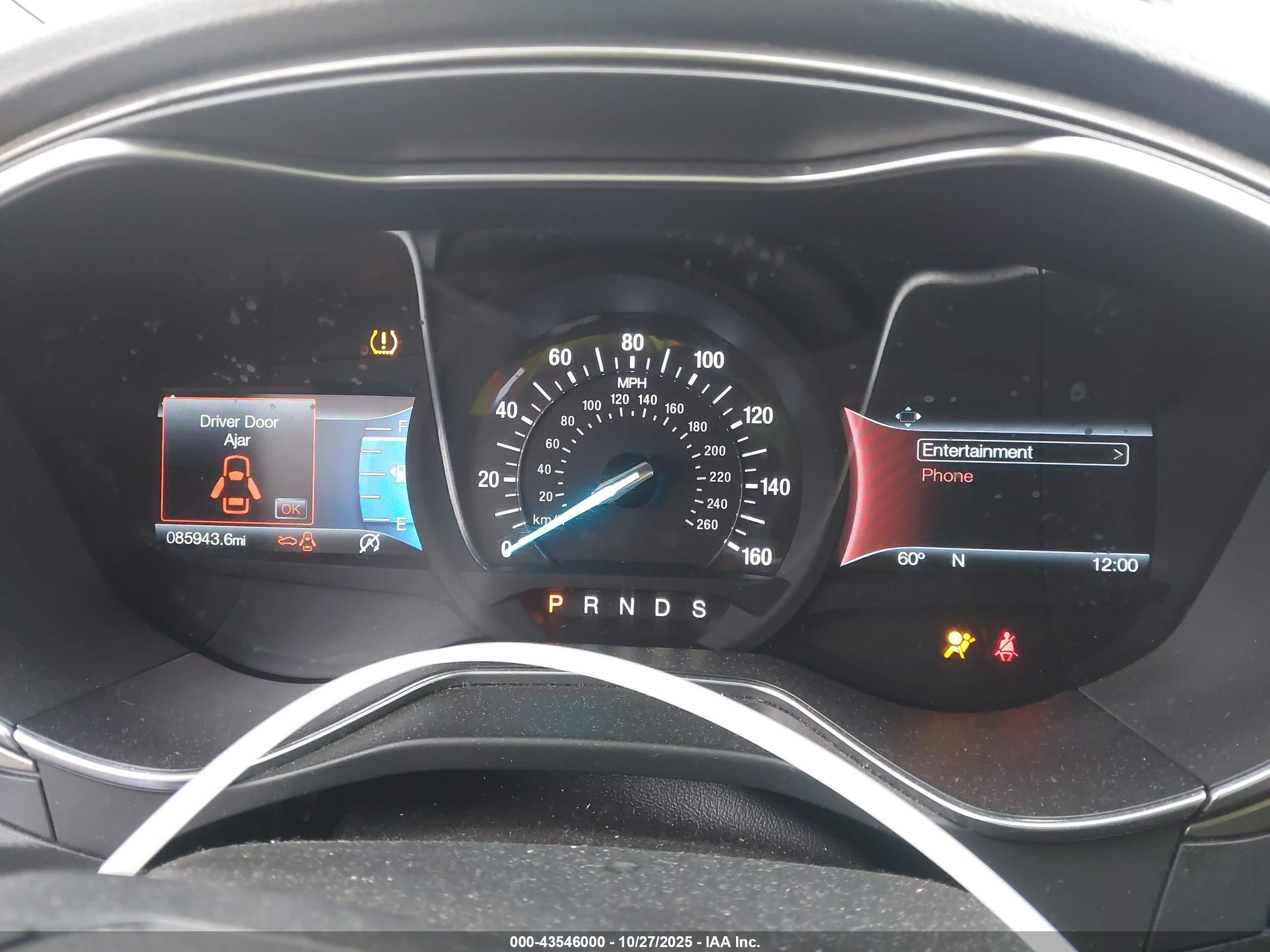 FORD FUSION image 7