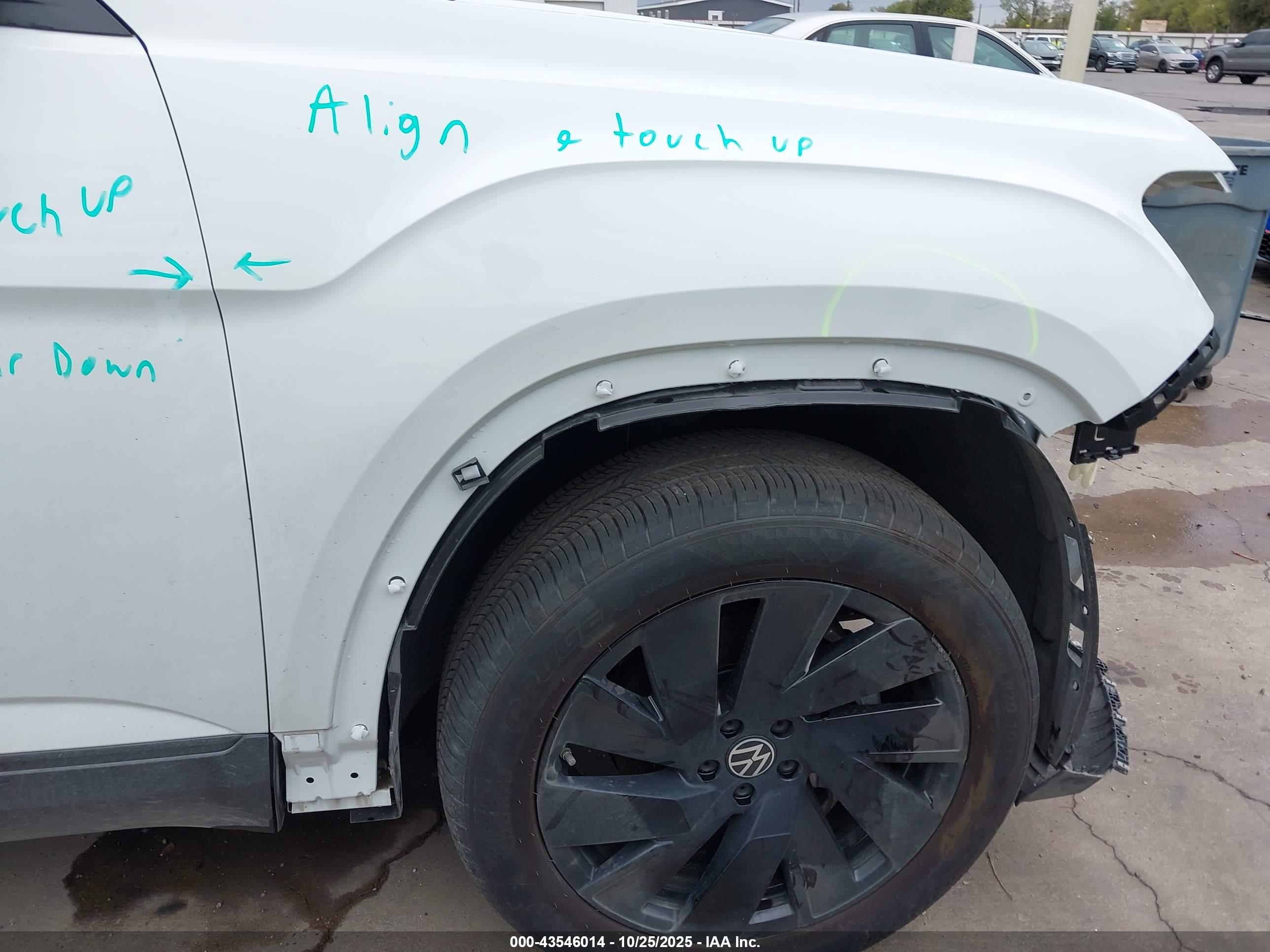 VOLKSWAGEN ATLAS image 6