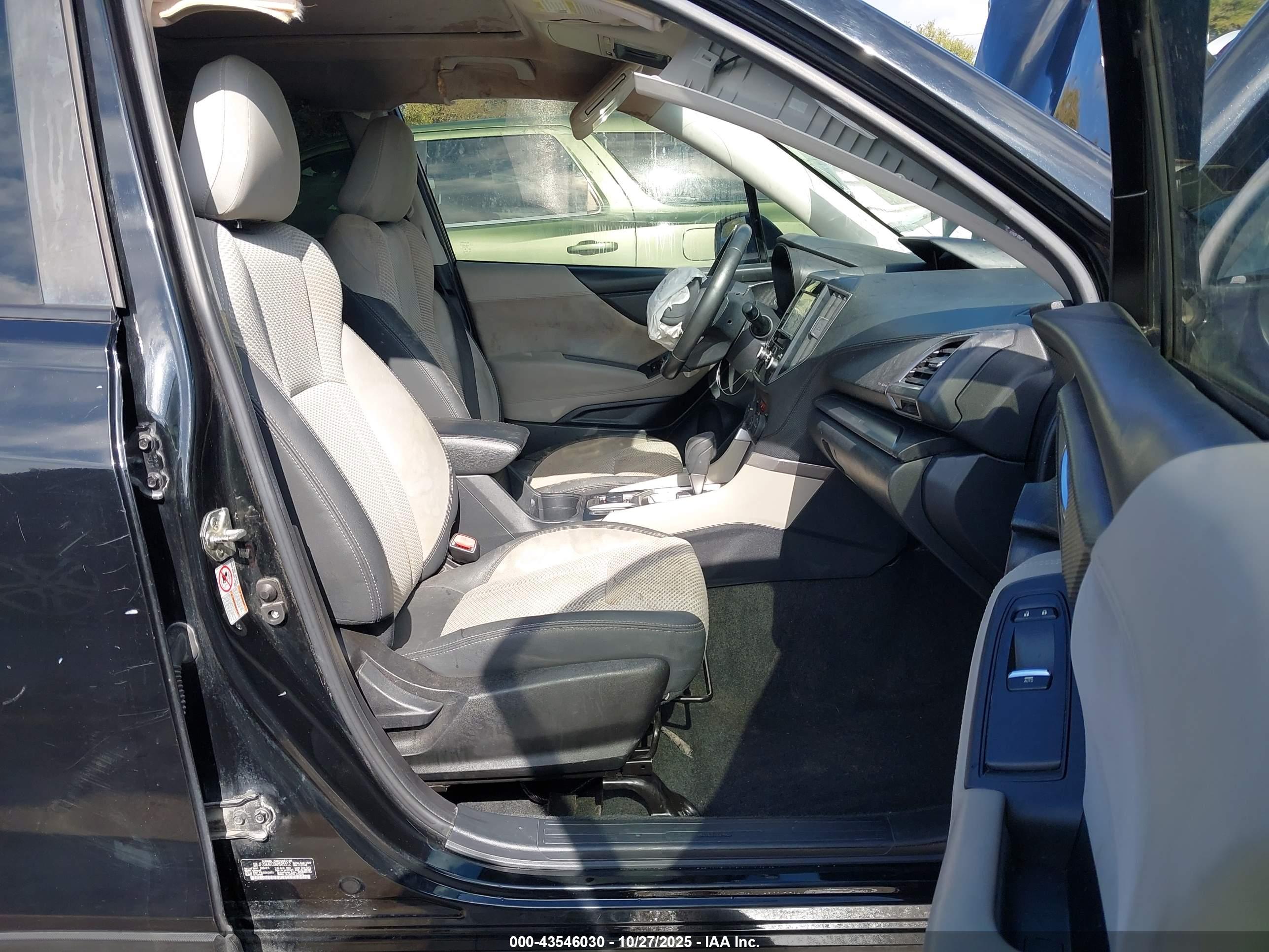 SUBARU FORESTER image 5