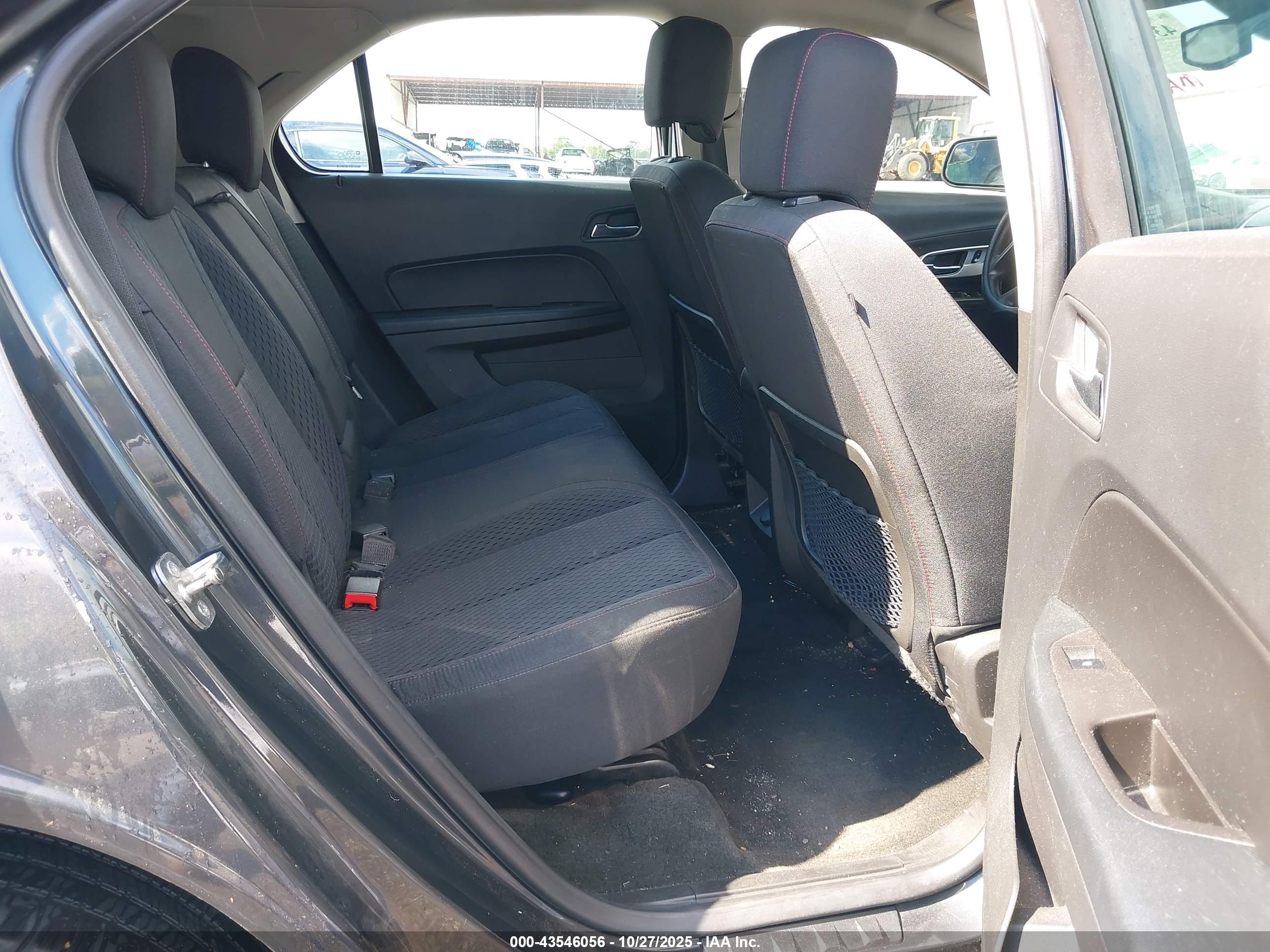 CHEVROLET EQUINOX image 8