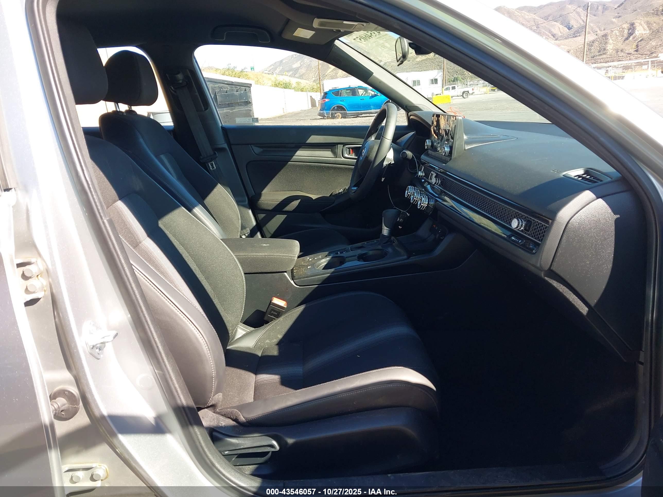 HONDA CIVIC image 5