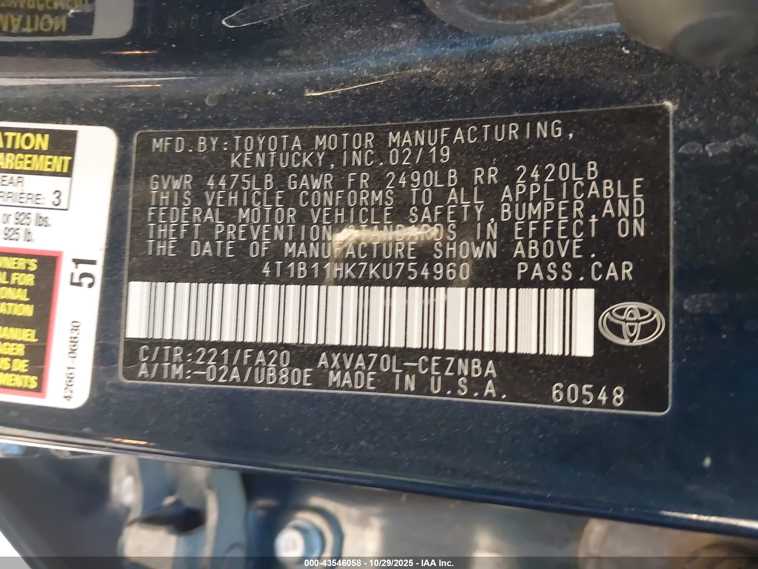 TOYOTA CAMRY image 9