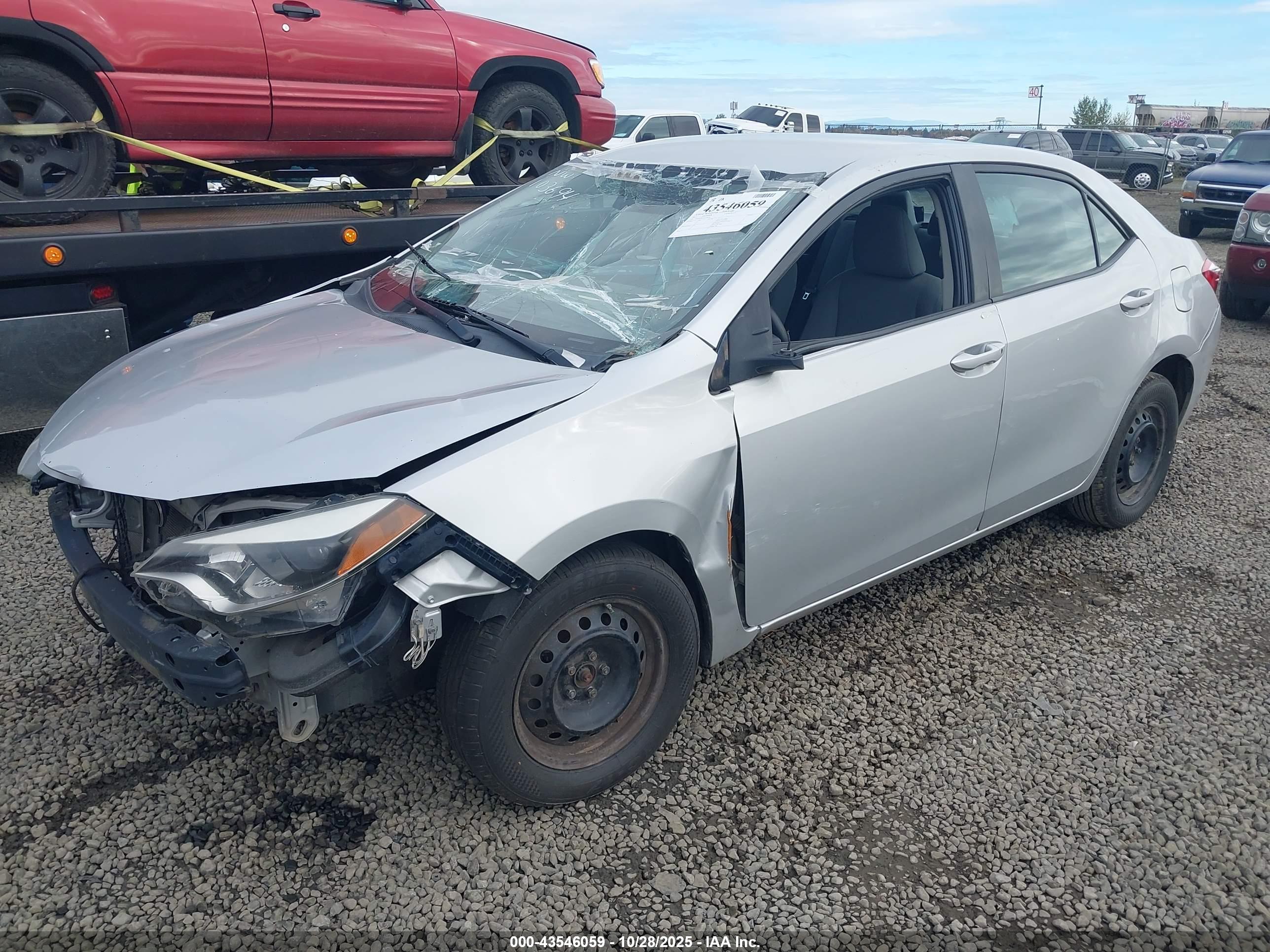 TOYOTA COROLLA image 2