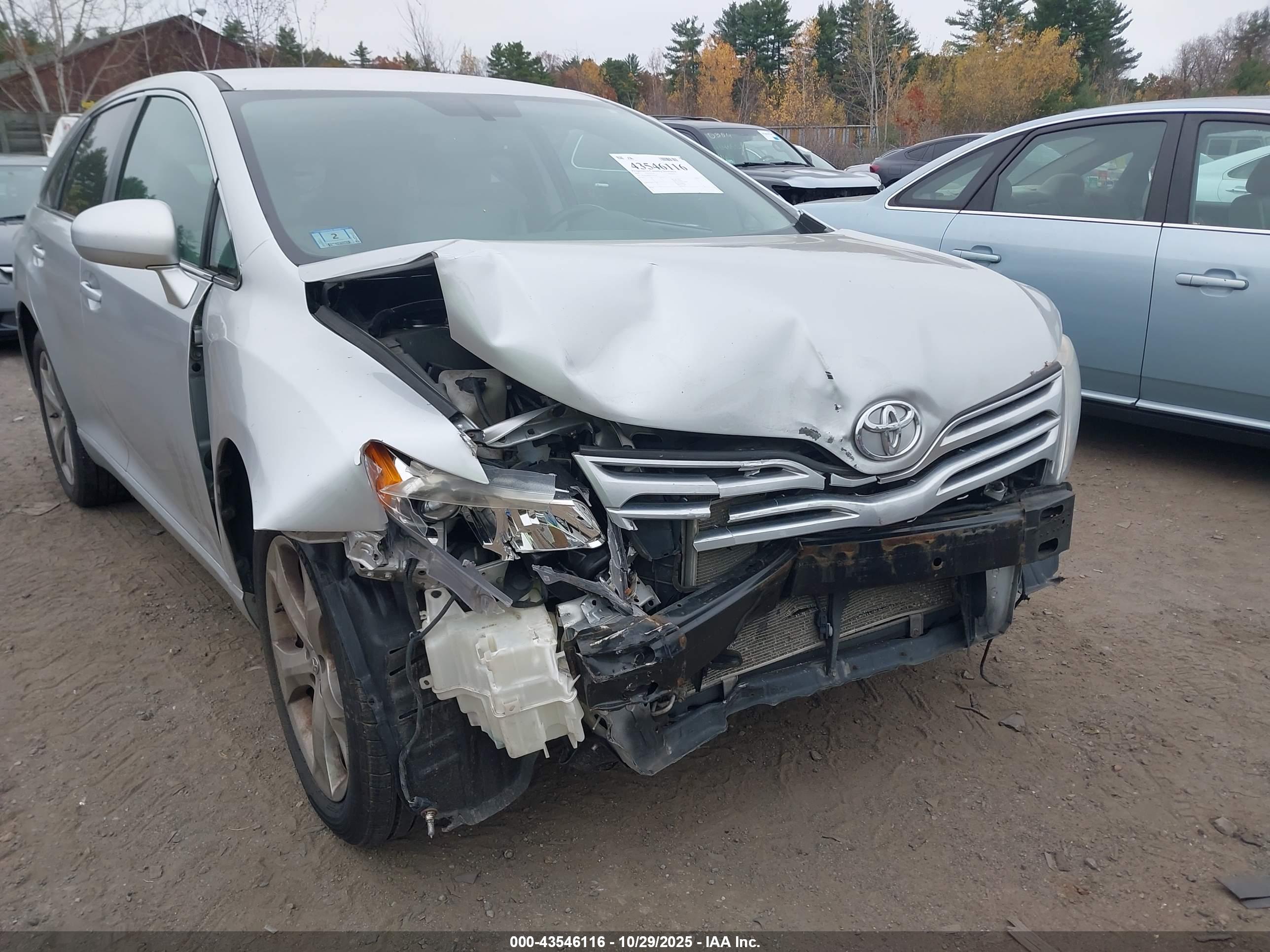TOYOTA VENZA image 6