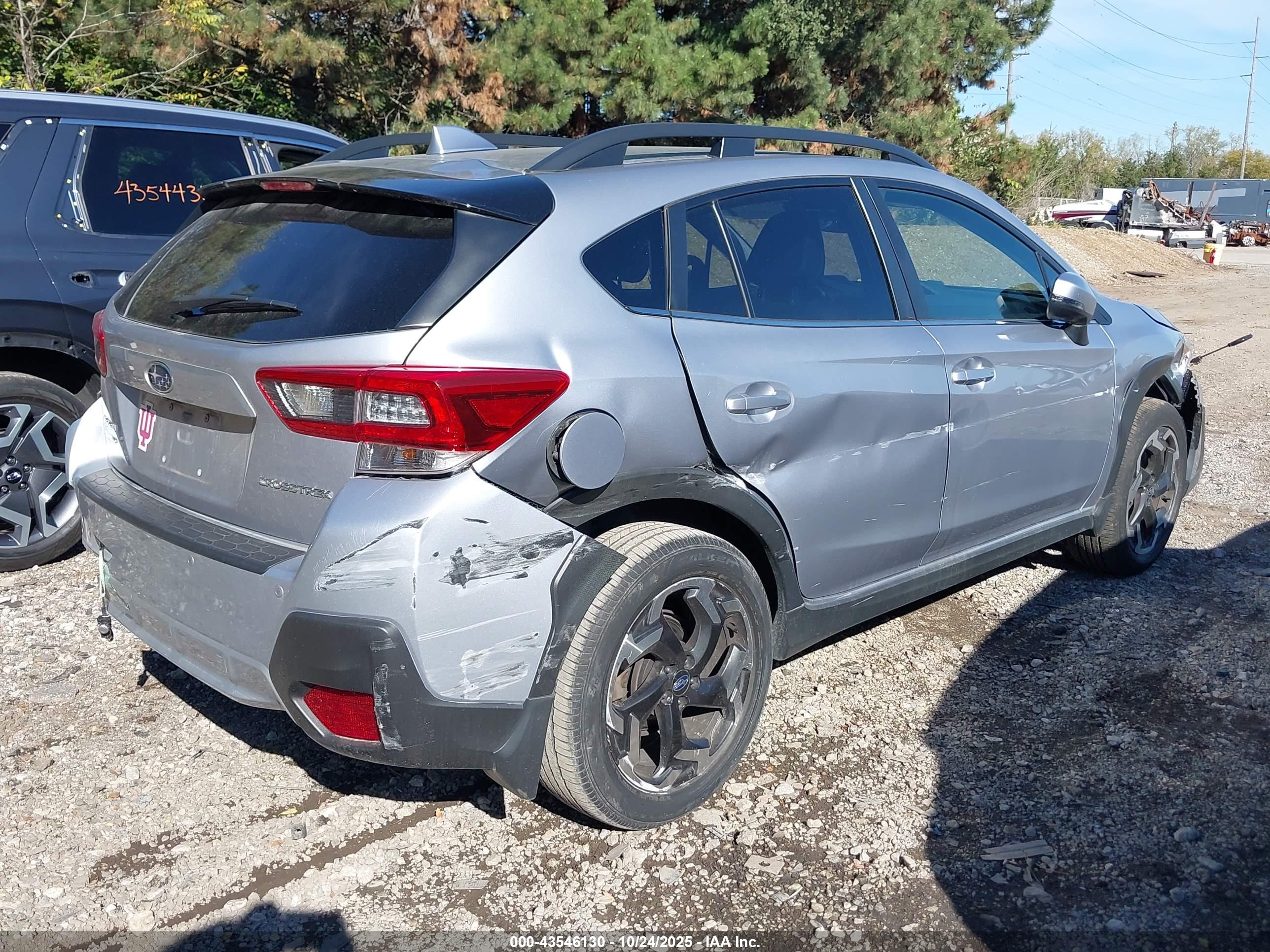 SUBARU CROSSTREK image 4