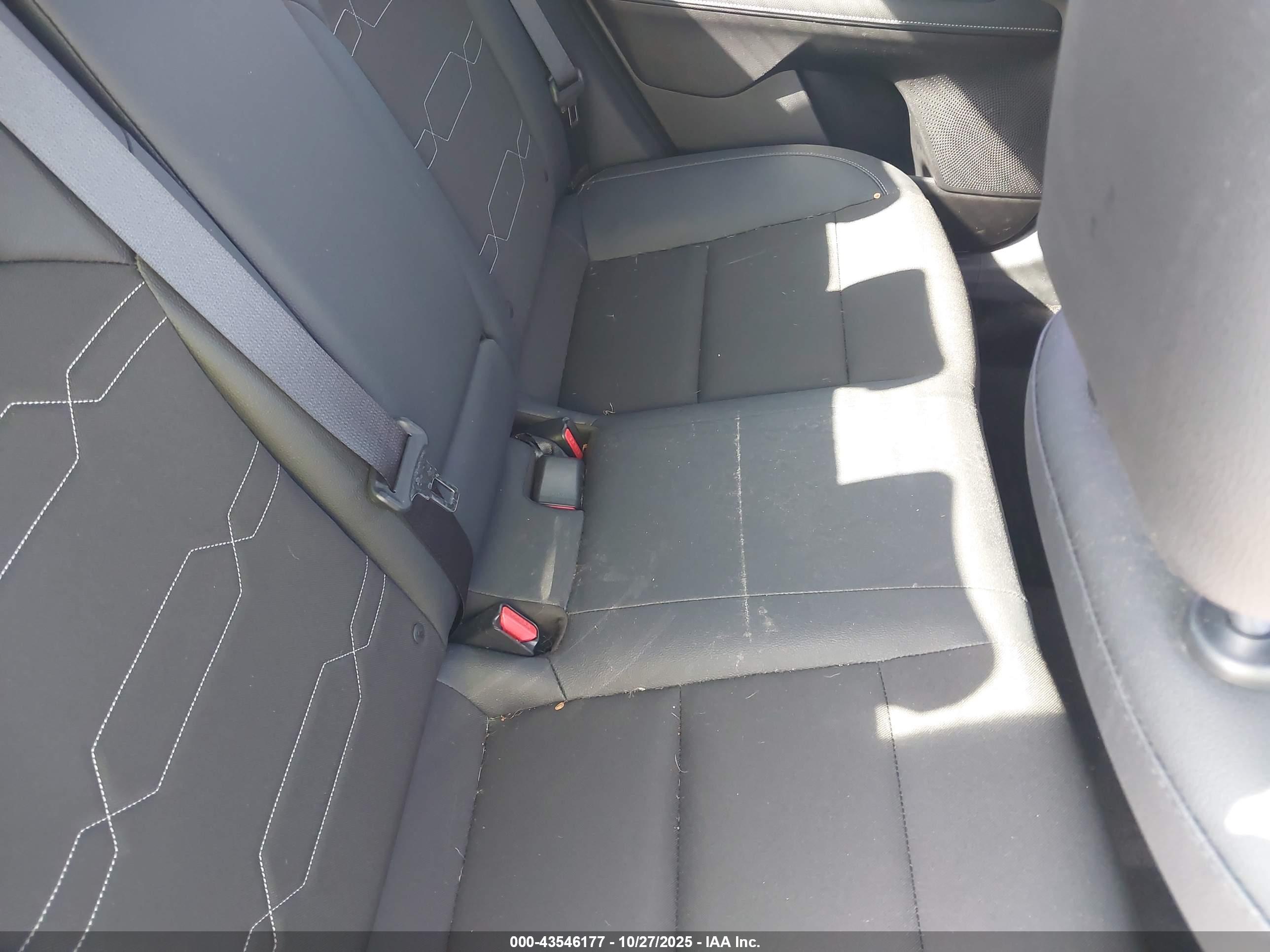 KIA FORTE image 8