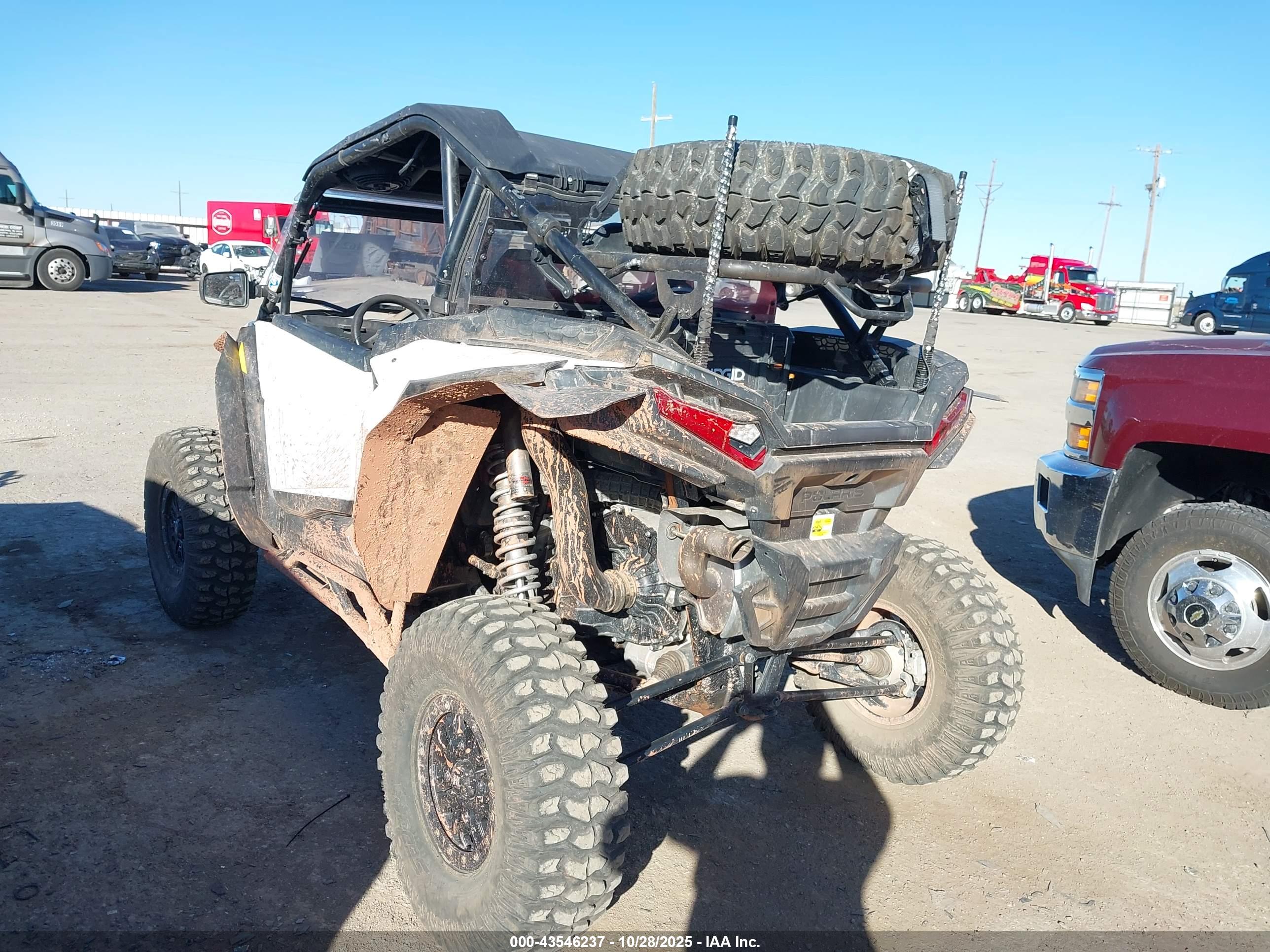 POLARIS RZR image 3