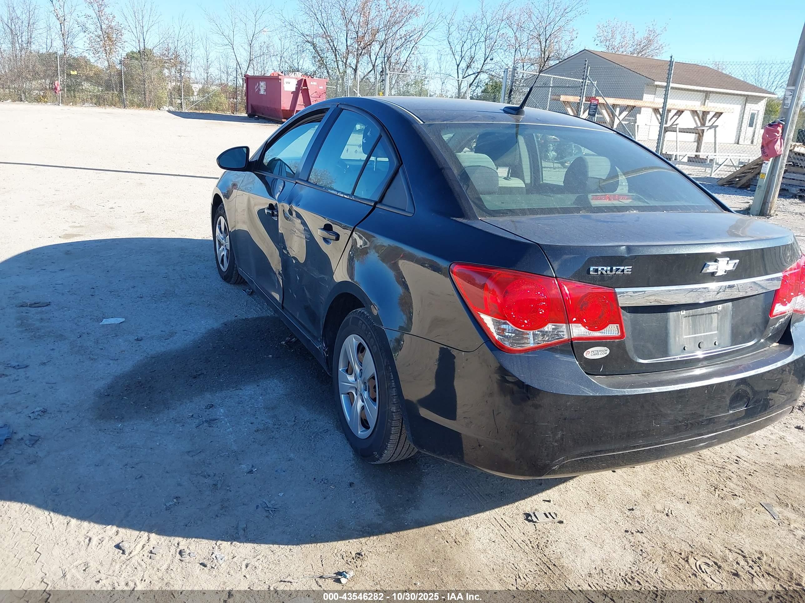 CHEVROLET CRUZE image 3