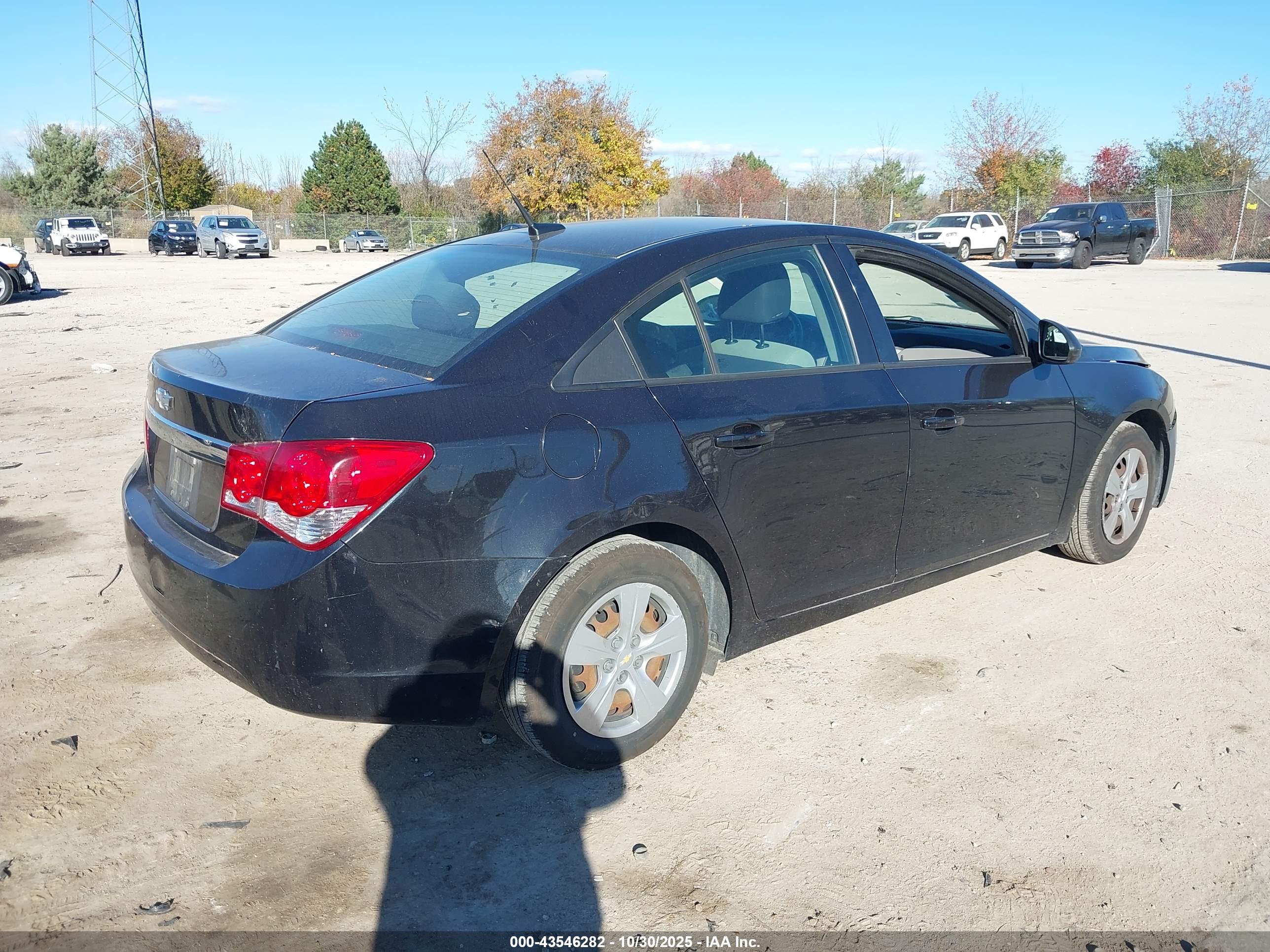 CHEVROLET CRUZE image 4