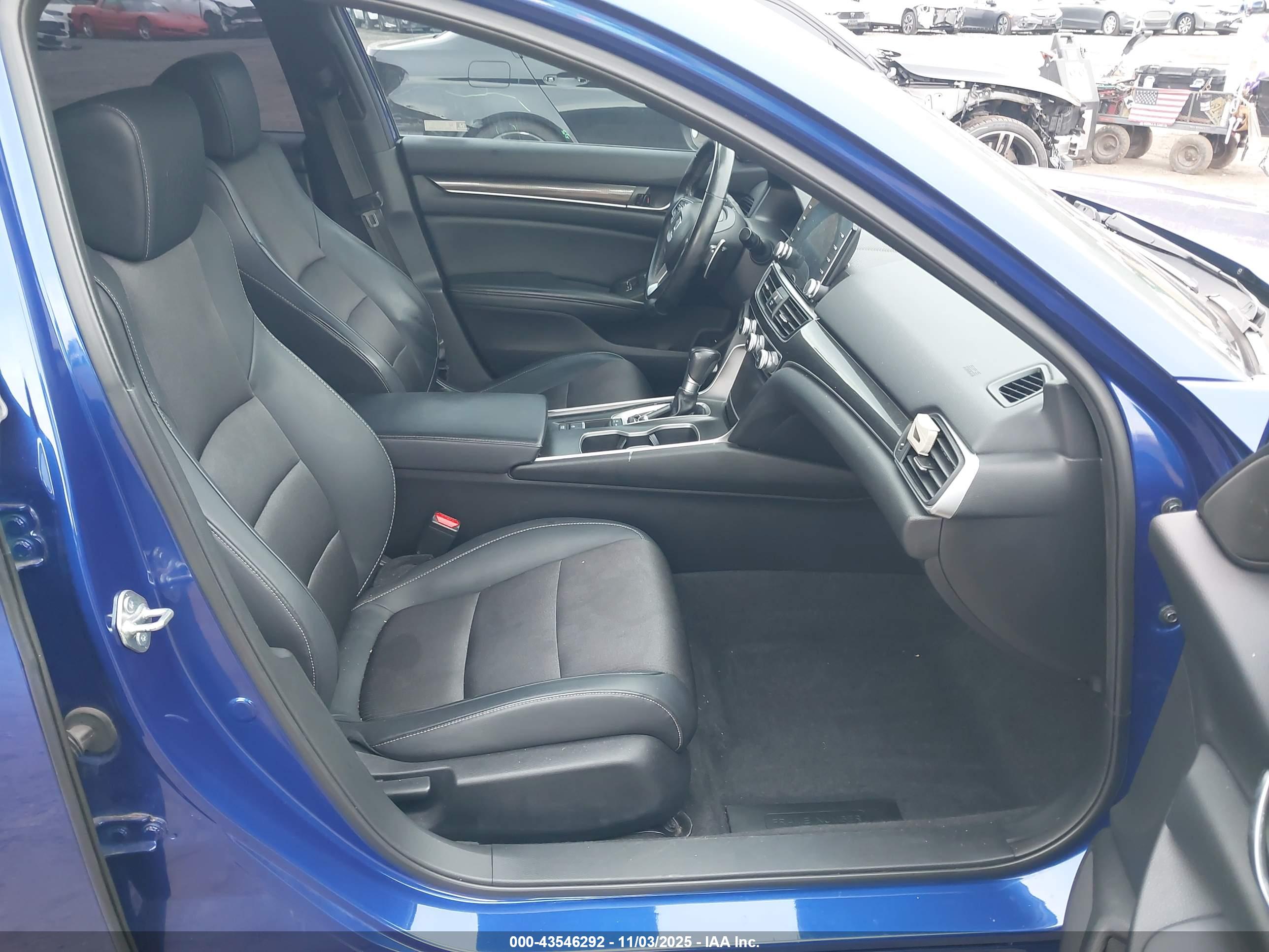 HONDA ACCORD image 5