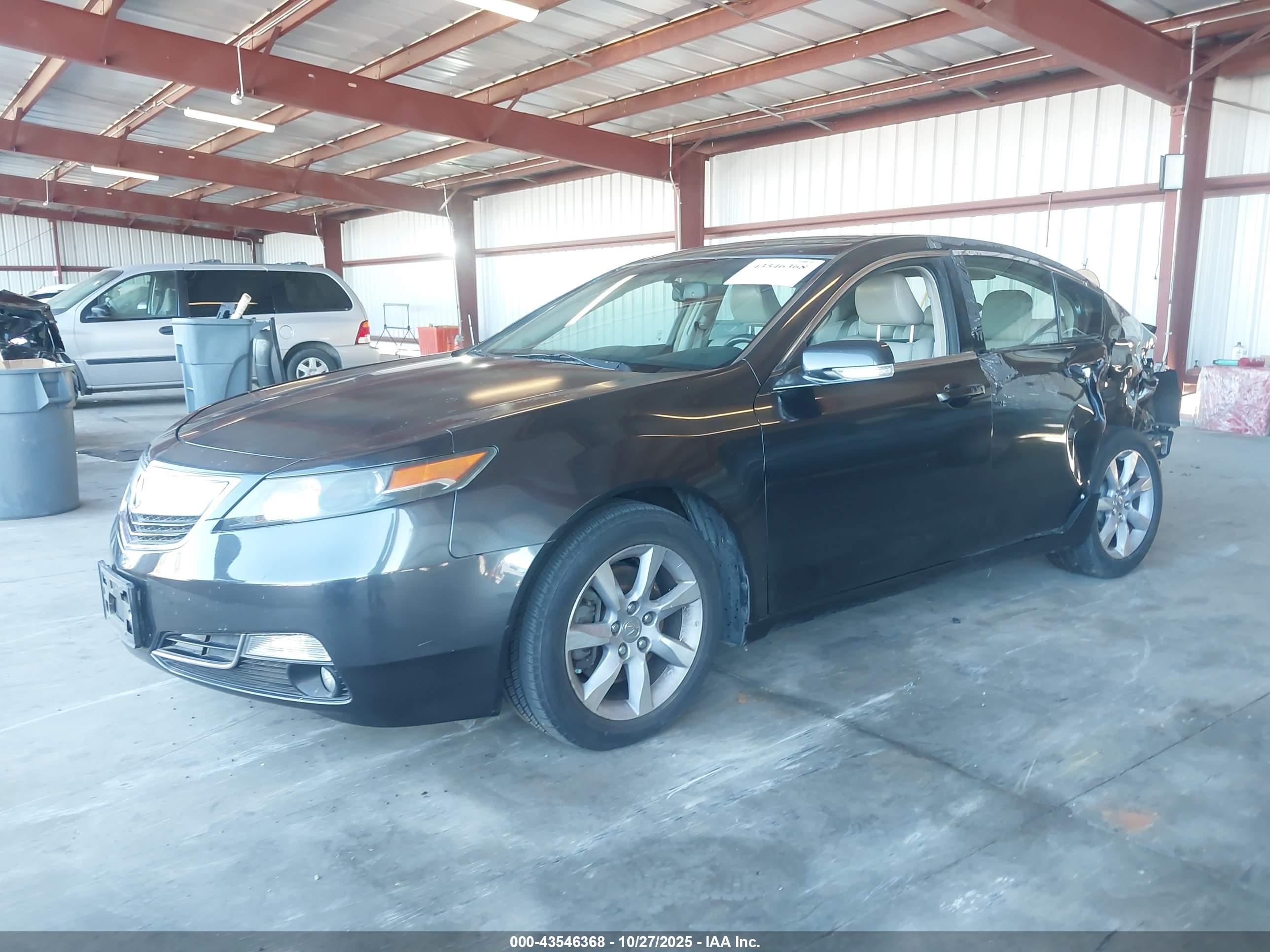 ACURA TL image 2