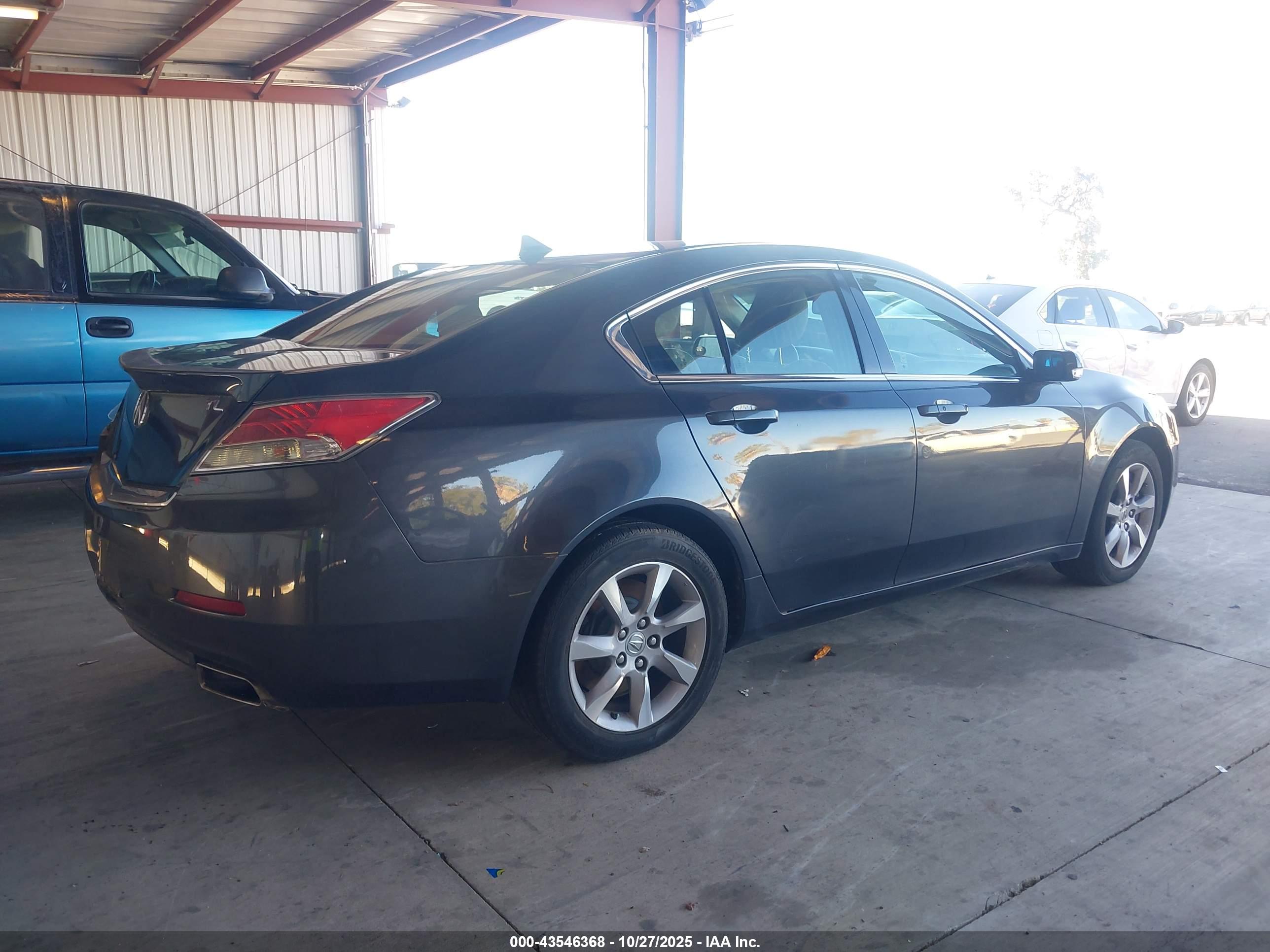 ACURA TL image 4