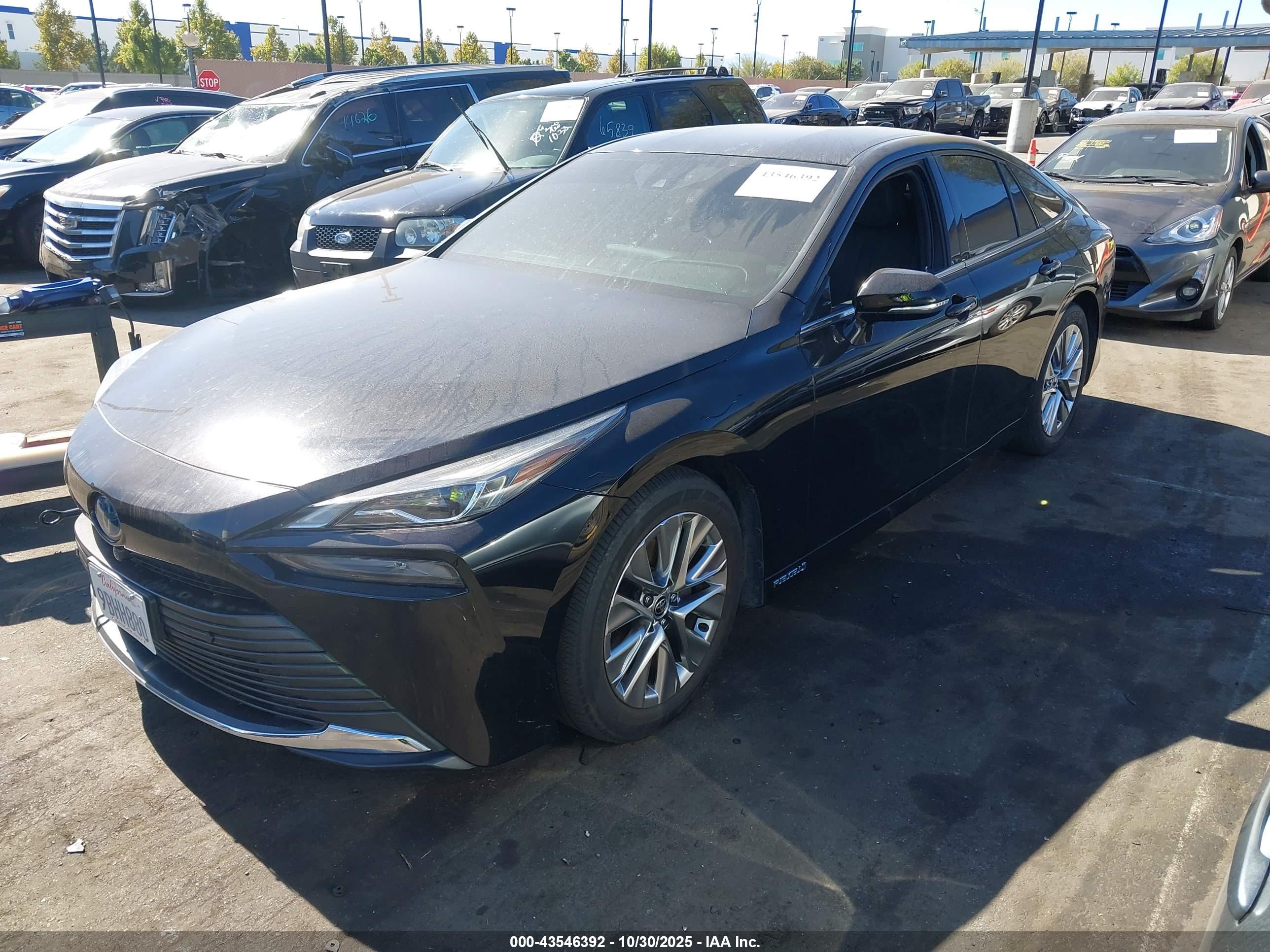 TOYOTA MIRAI image 2