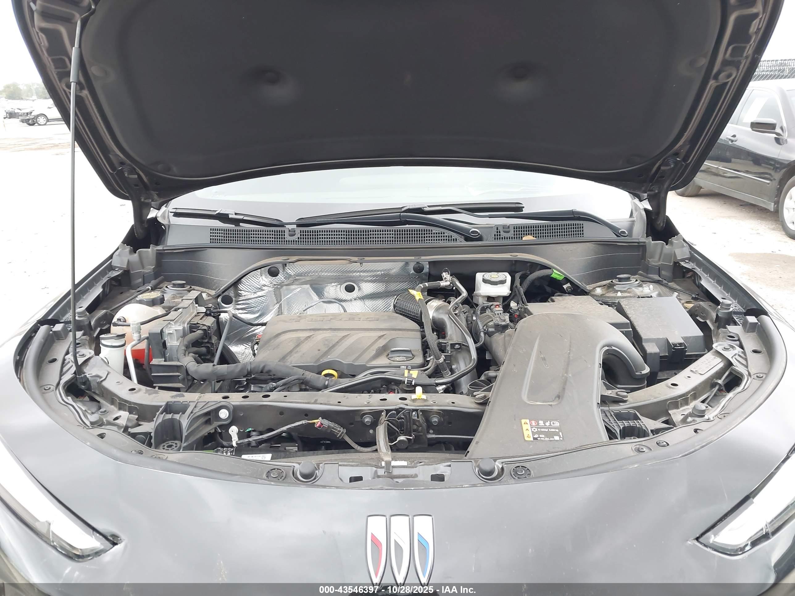 BUICK ENVISTA image 10