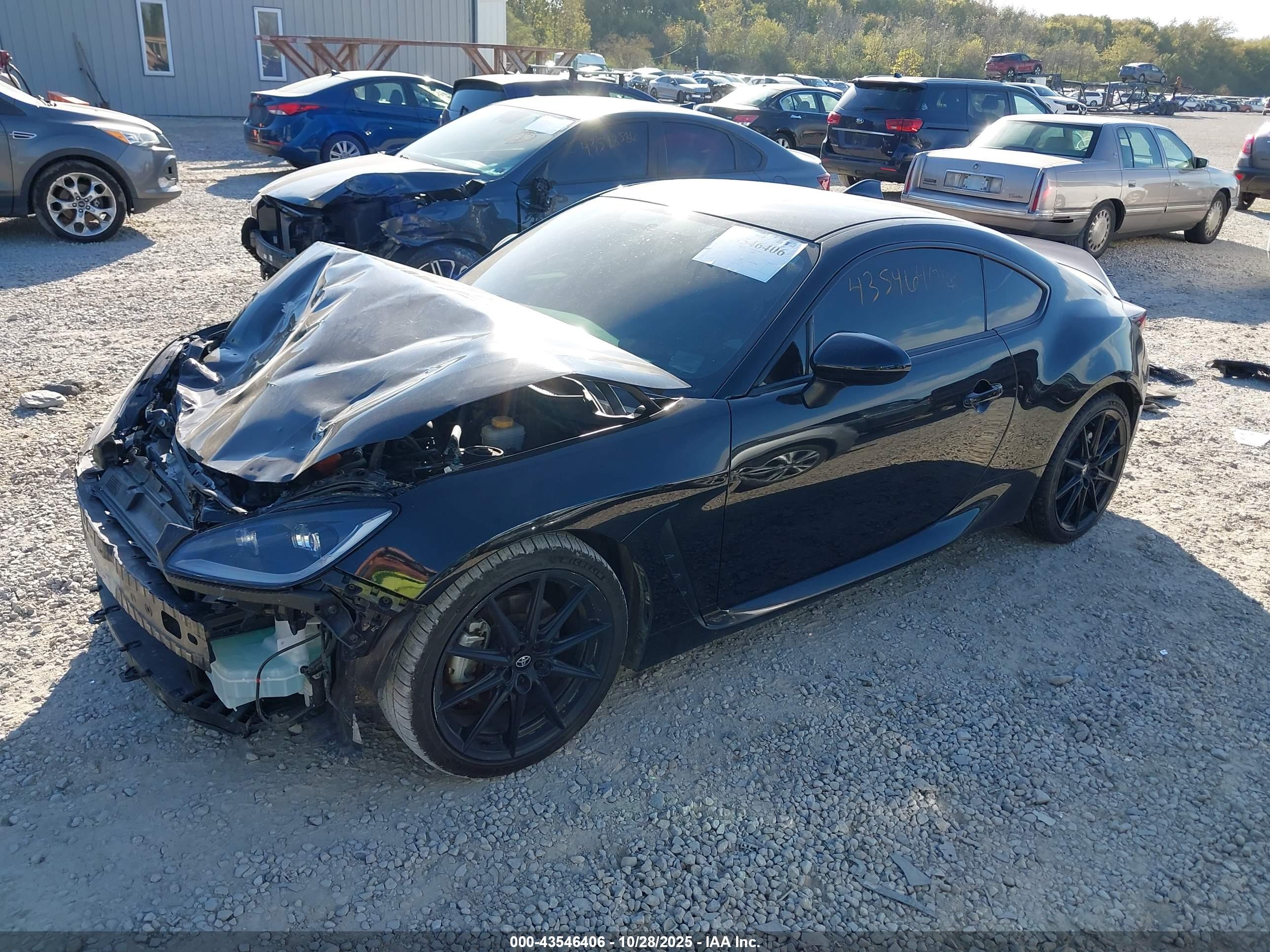 TOYOTA GR86 image 2