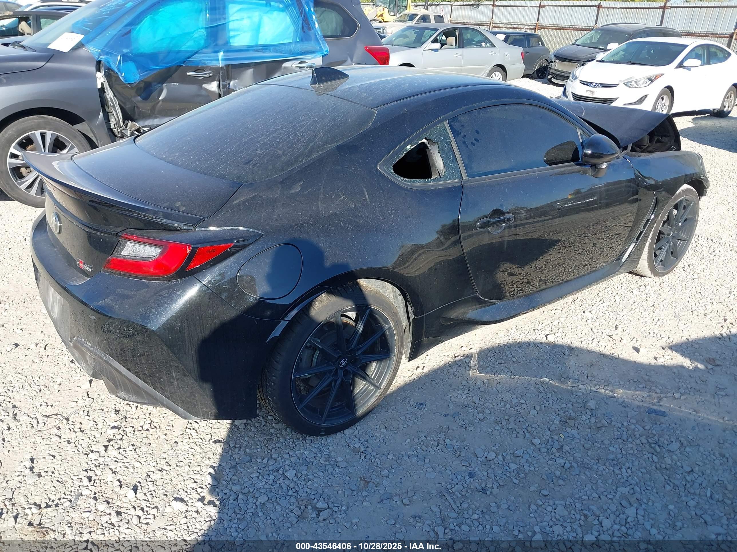 TOYOTA GR86 image 4