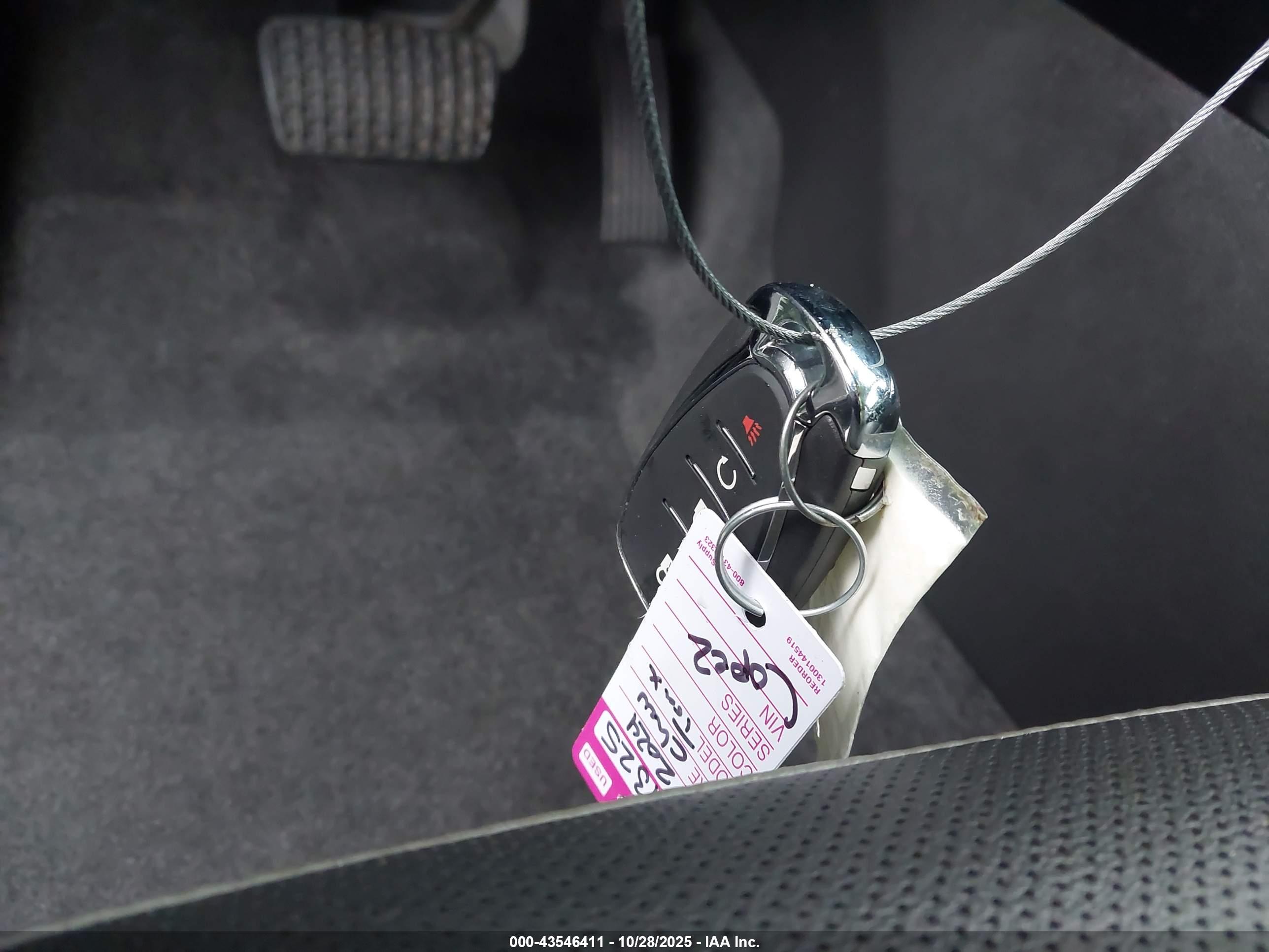 CHEVROLET TRAX image 11