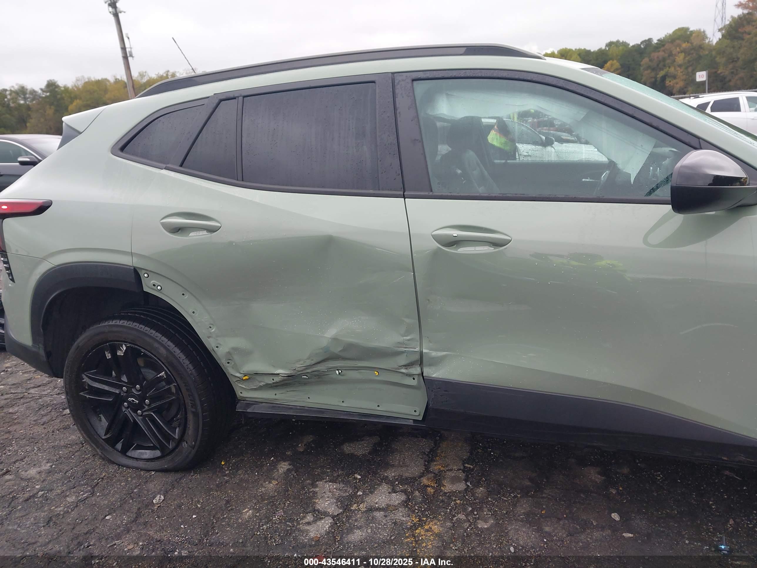 CHEVROLET TRAX image 6