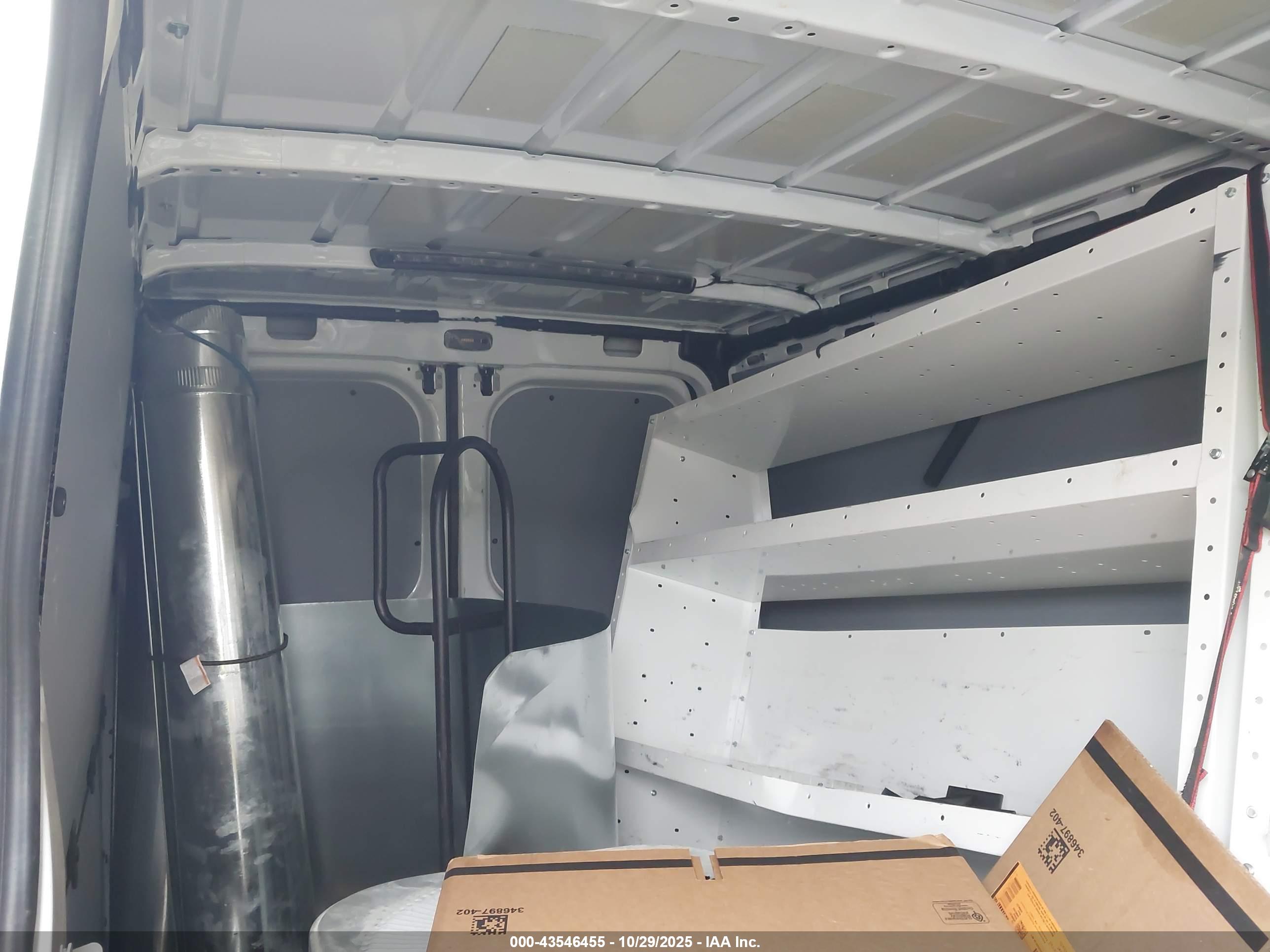 MERCEDES-BENZ SPRINTER image 8