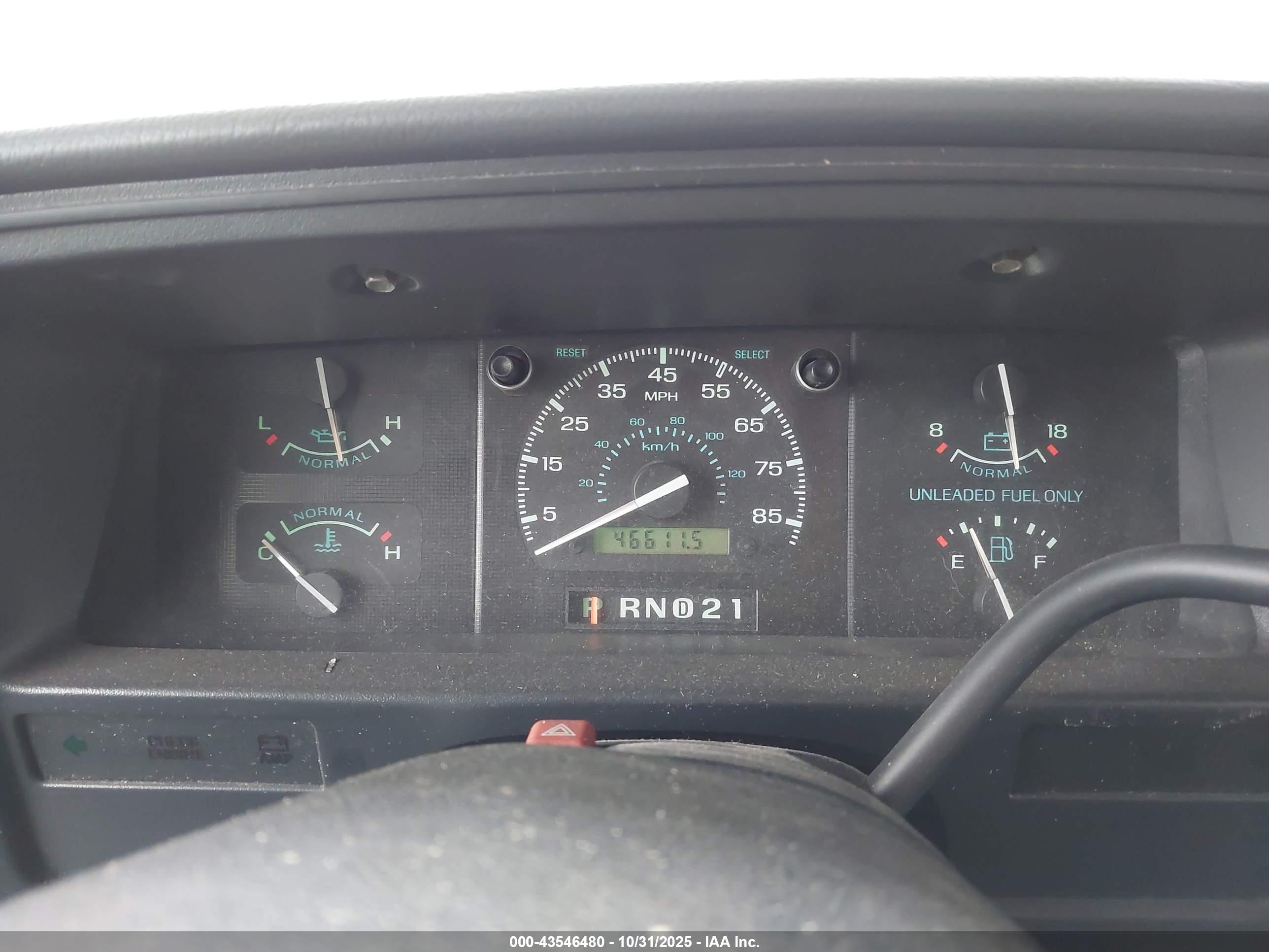 FORD ECONOLINE image 7