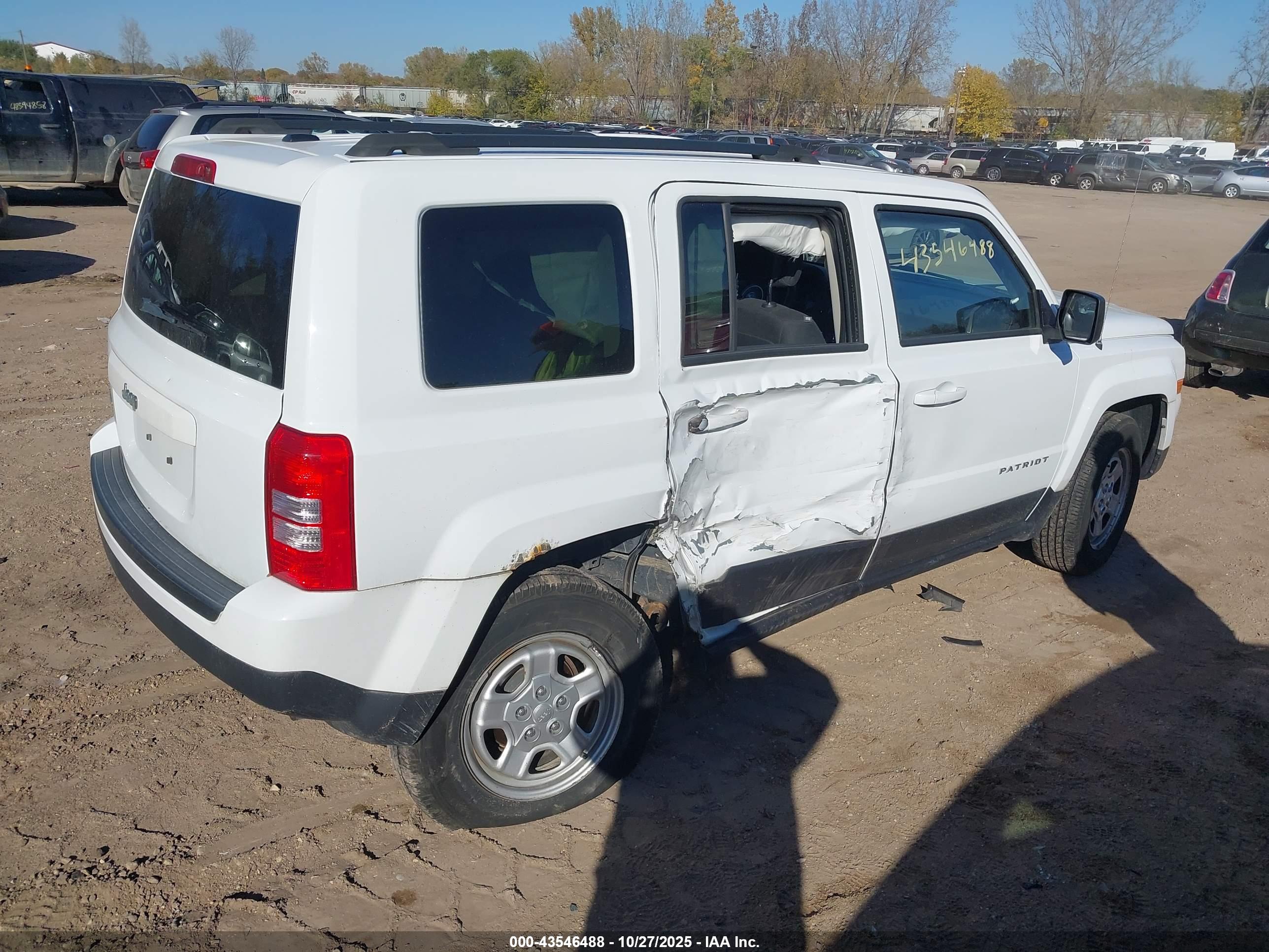 JEEP PATRIOT image 4