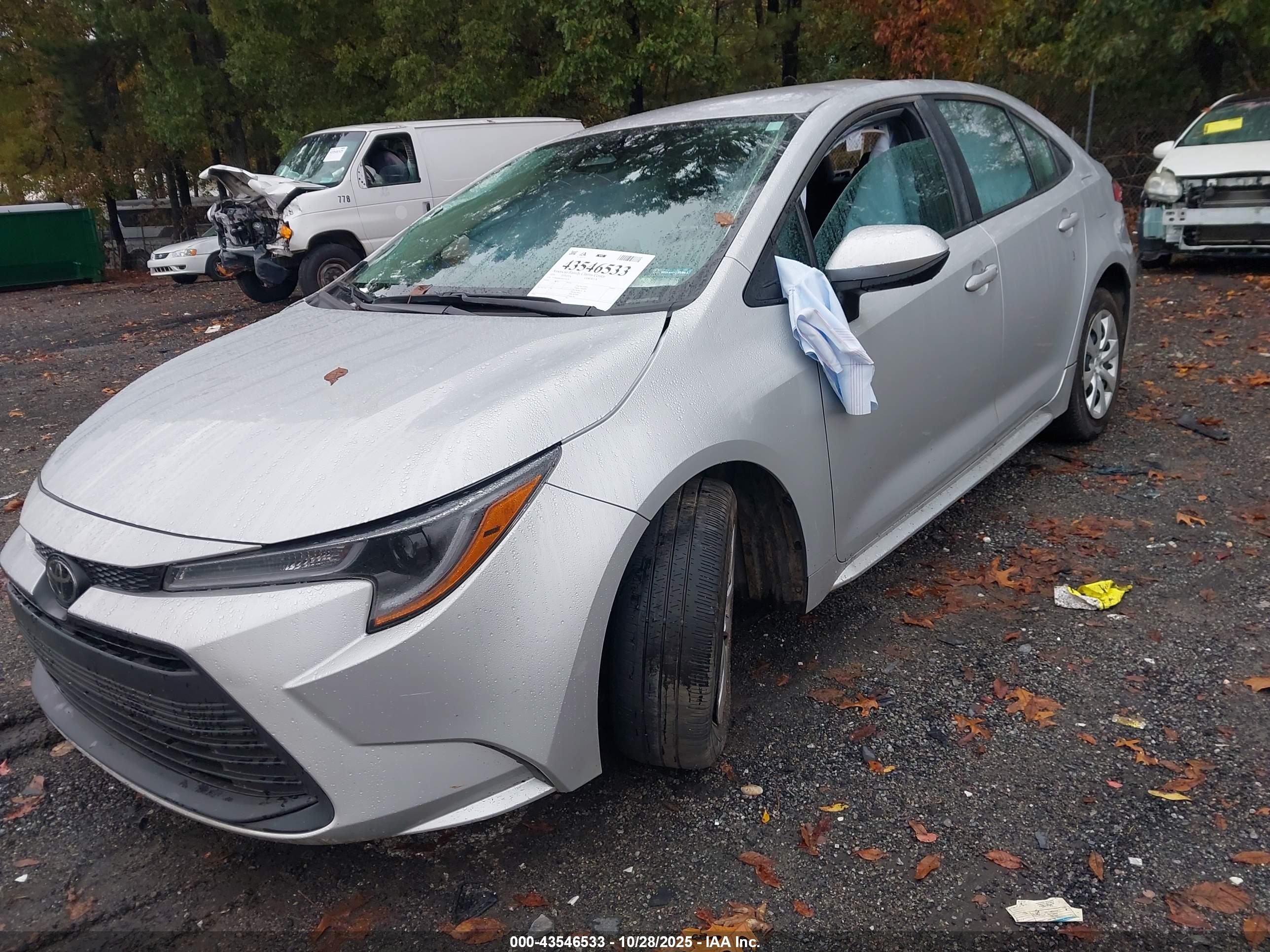 TOYOTA COROLLA image 2