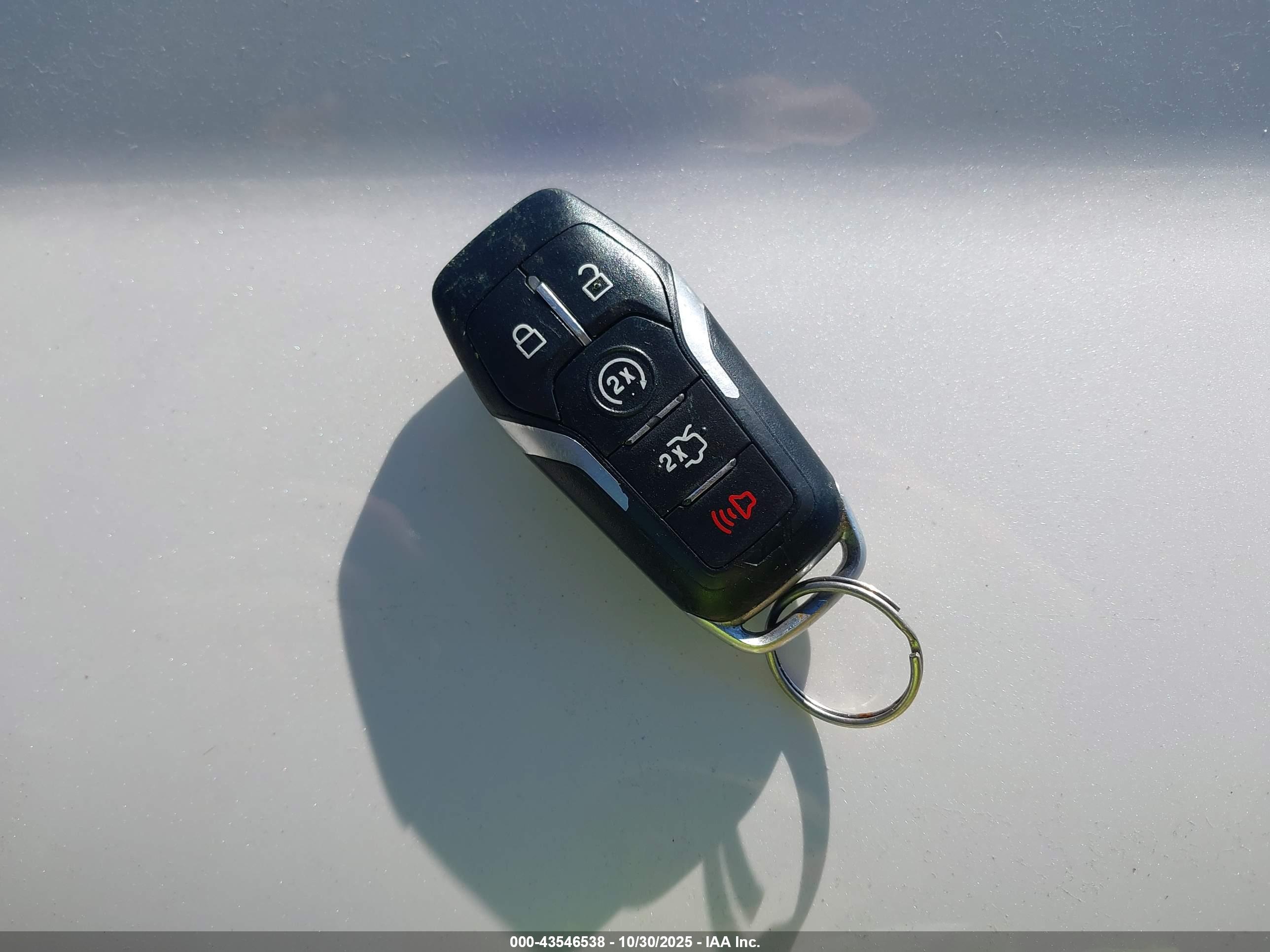 FORD EXPLORER image 11
